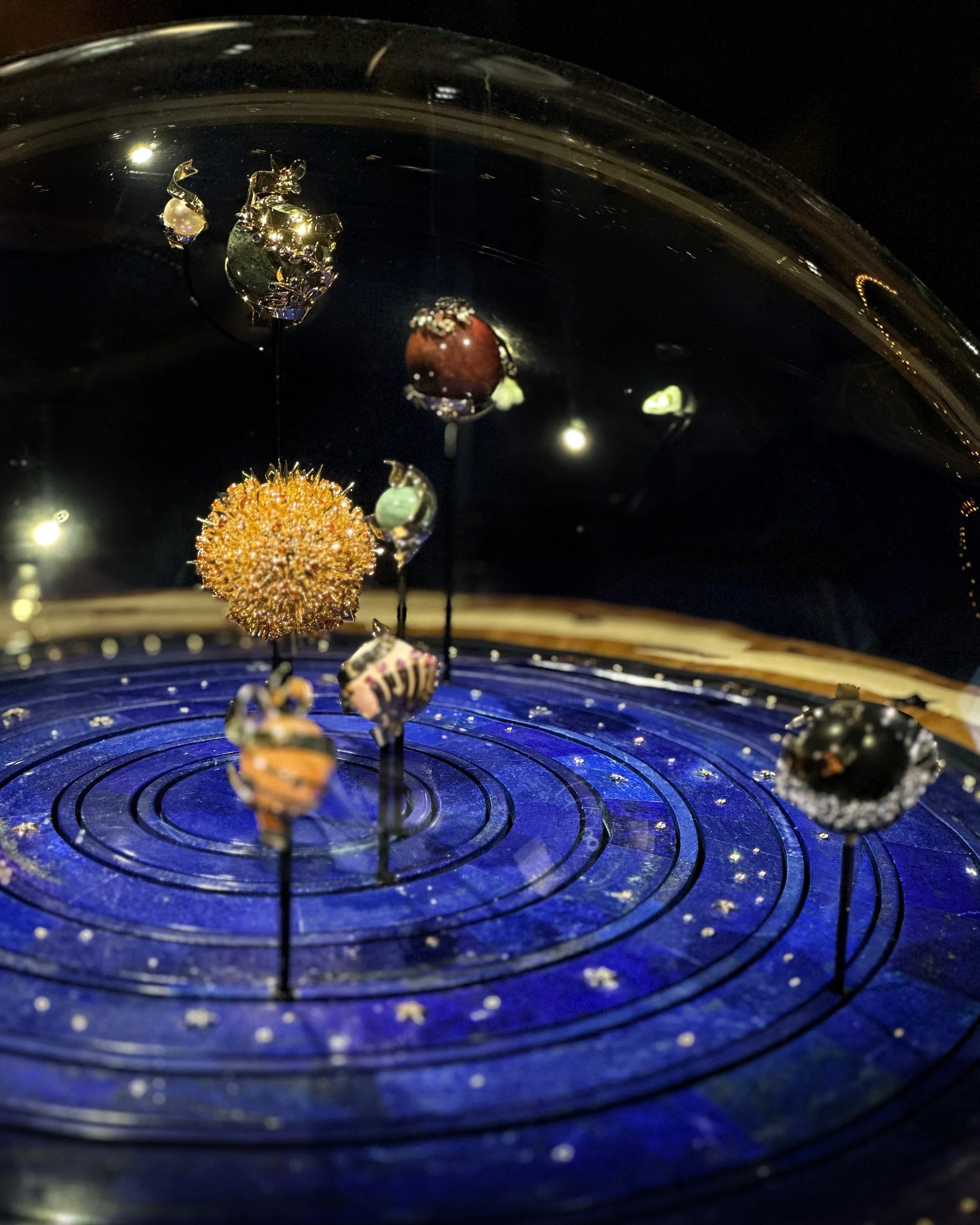 Van Cleef &amp; Arpels: Poetry of Time