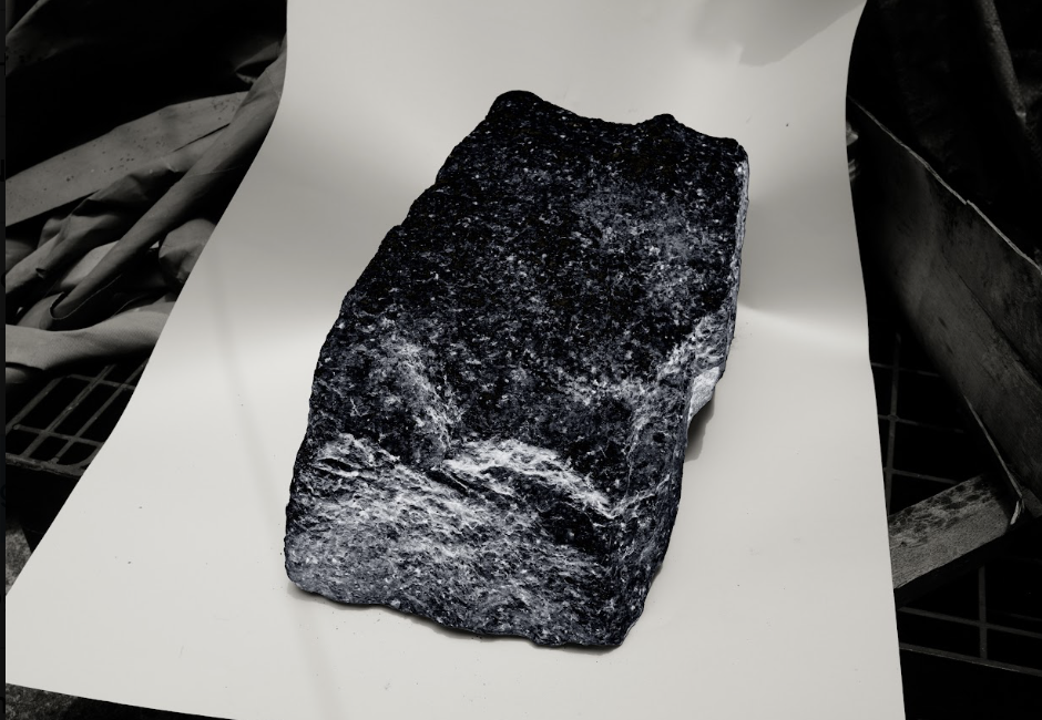 Shek Po Kwan: A Kung Ngam: Stone at EJAR RAGORA 