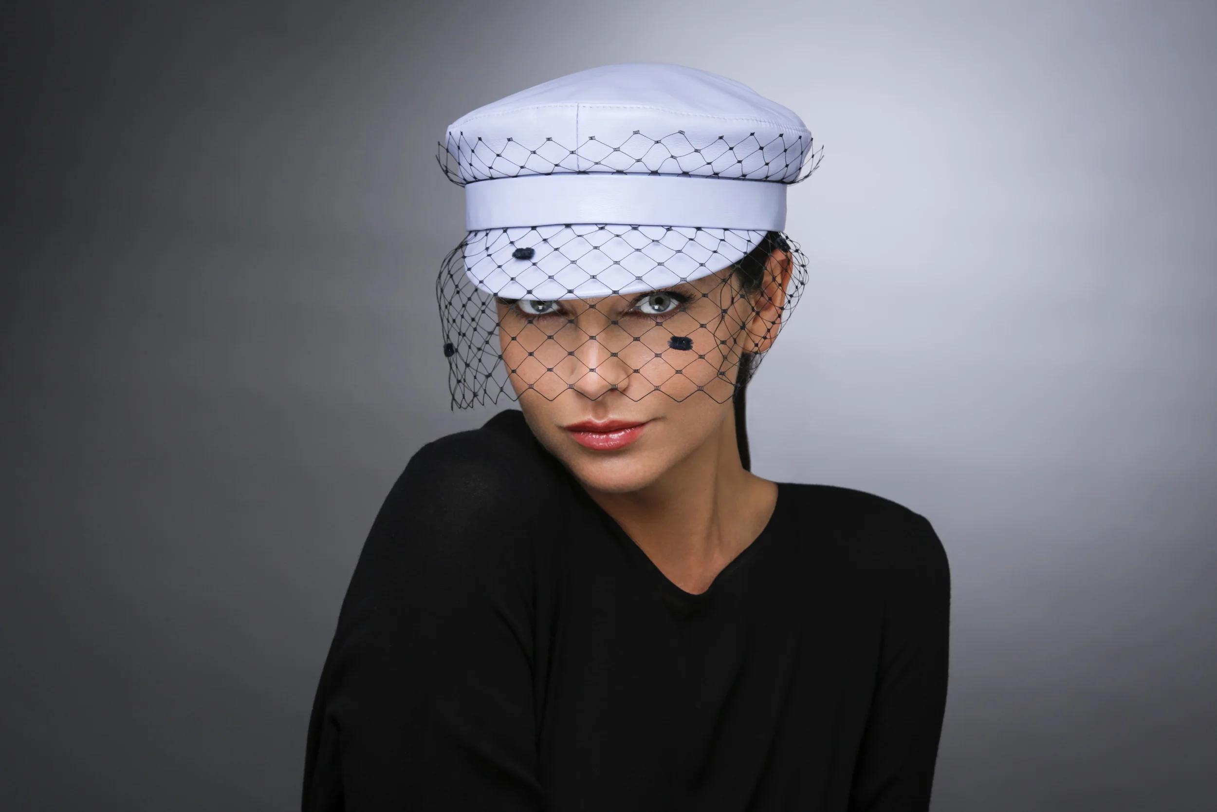 LEATHER CAP WITH VEIL