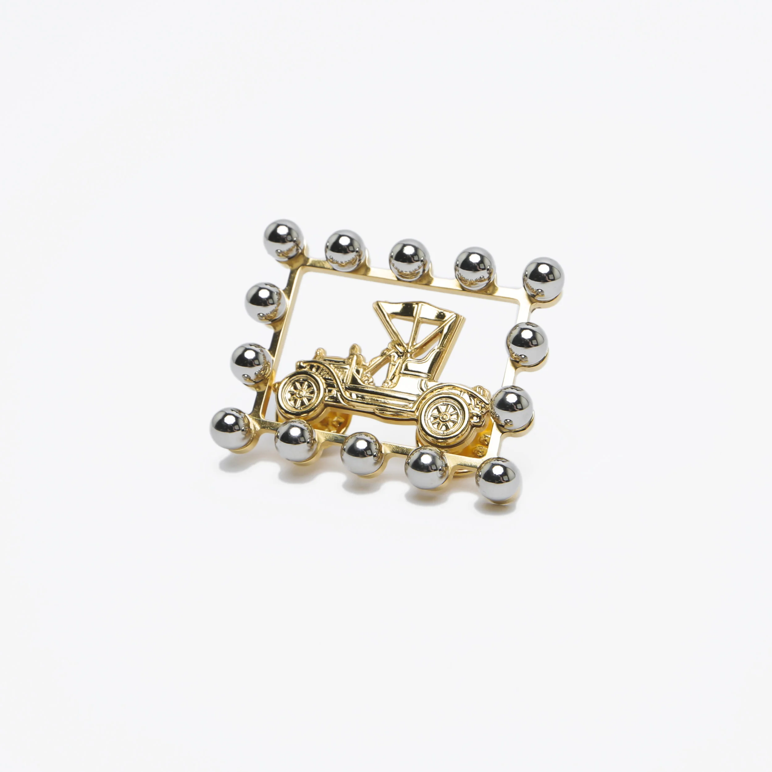 OLDTIMER BROOCH