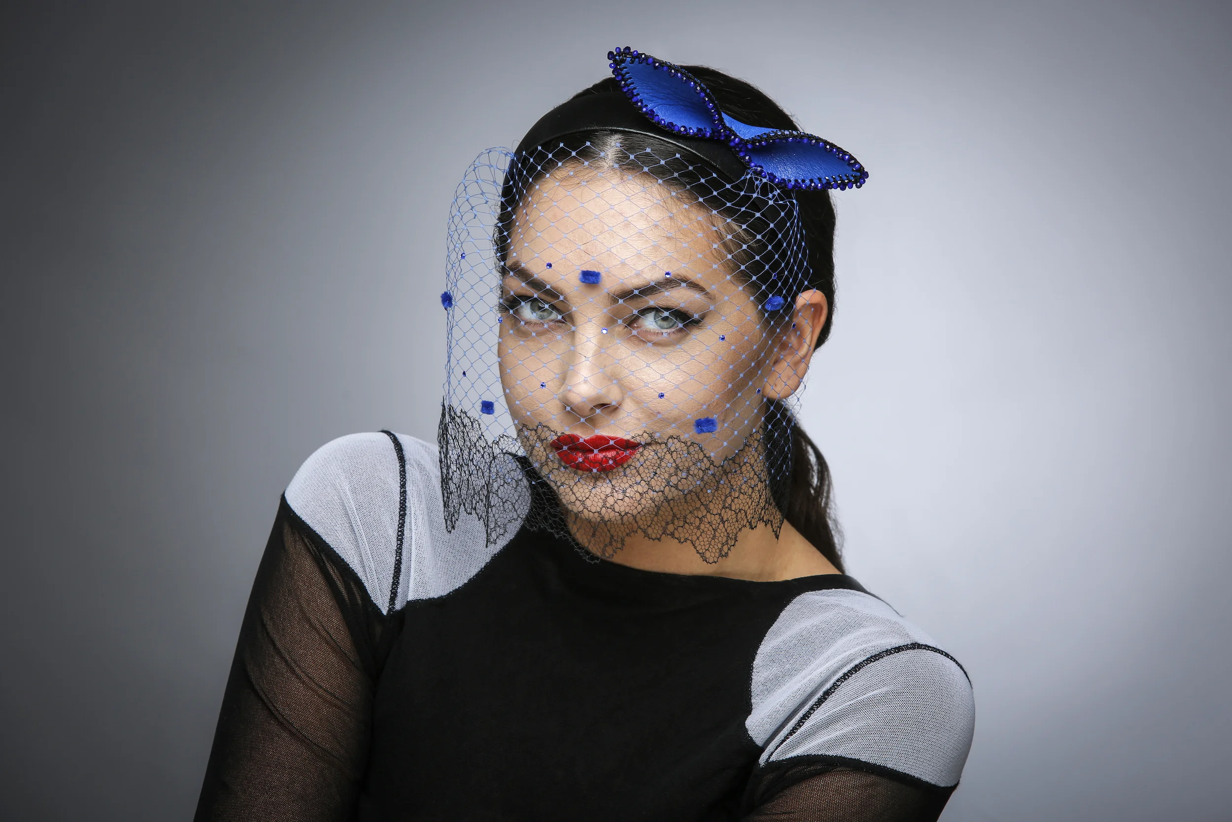 SMALL ALICE BOW HEADBAND 