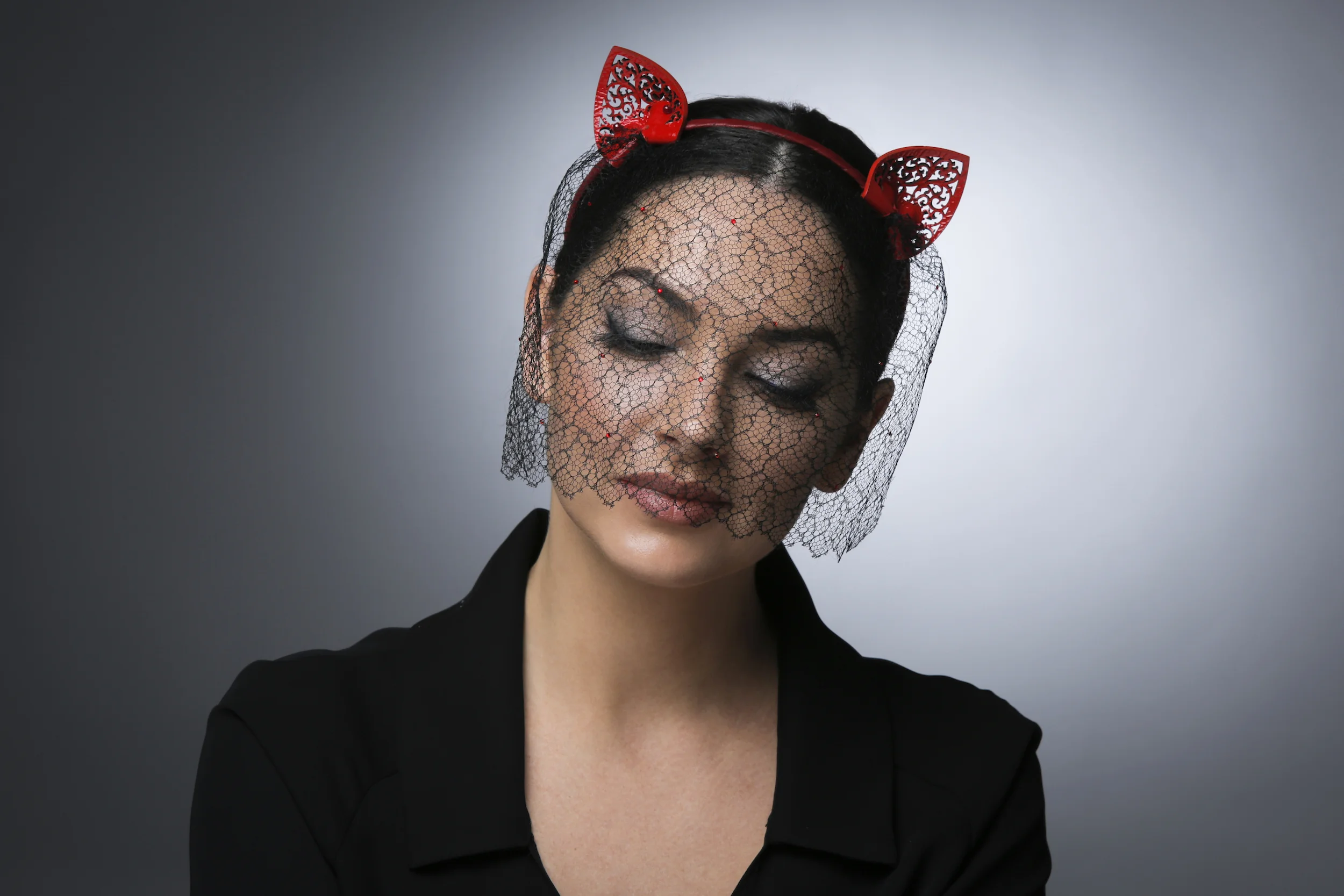 LACQUERED LEATHER CAT EAR HEADBAND WITH VINTAGE LACE