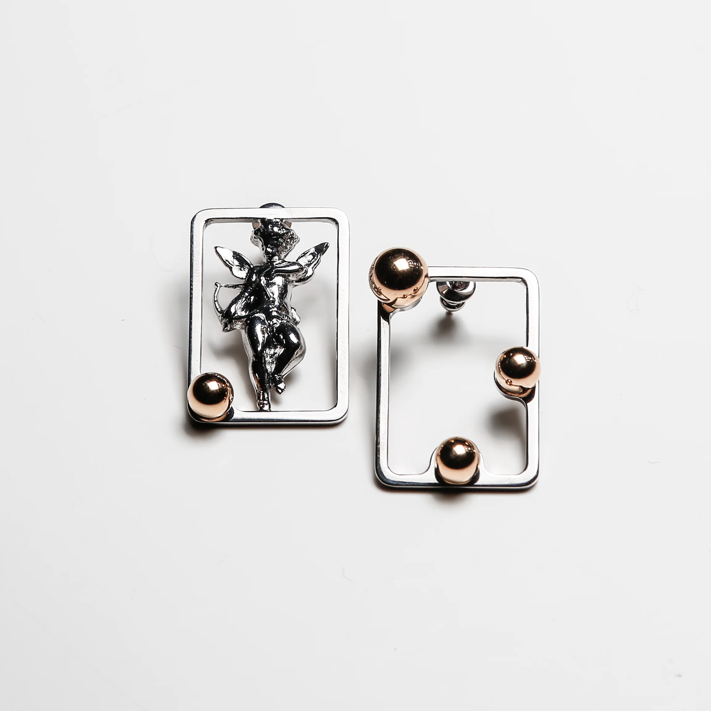 EROS EARRINGS