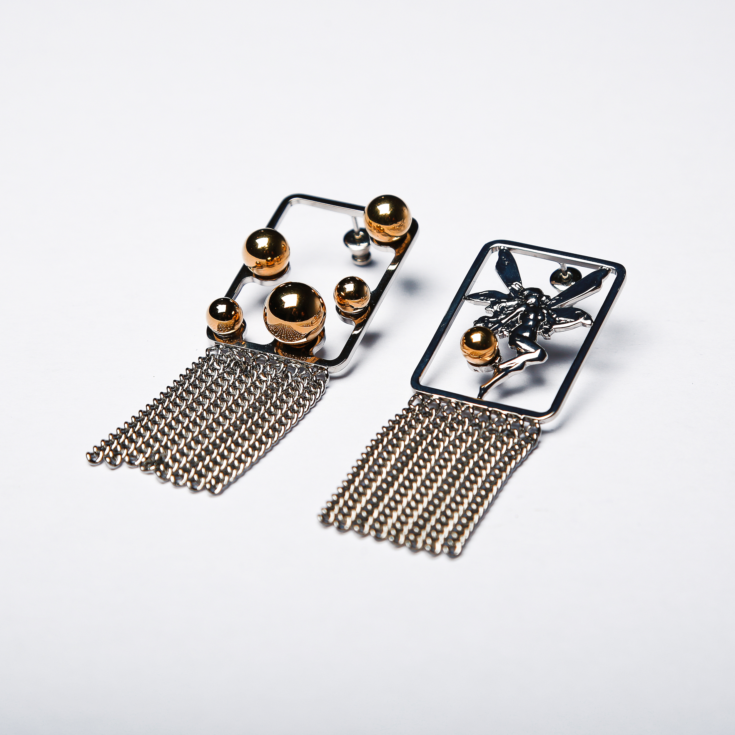 ELF EARRINGS WITH CHAINS