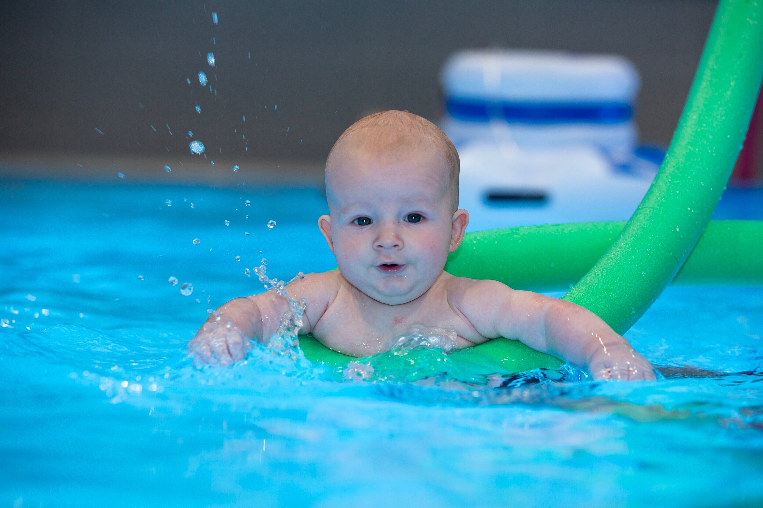 Baby Und Kinderschwimmen Babykurse In Frechen