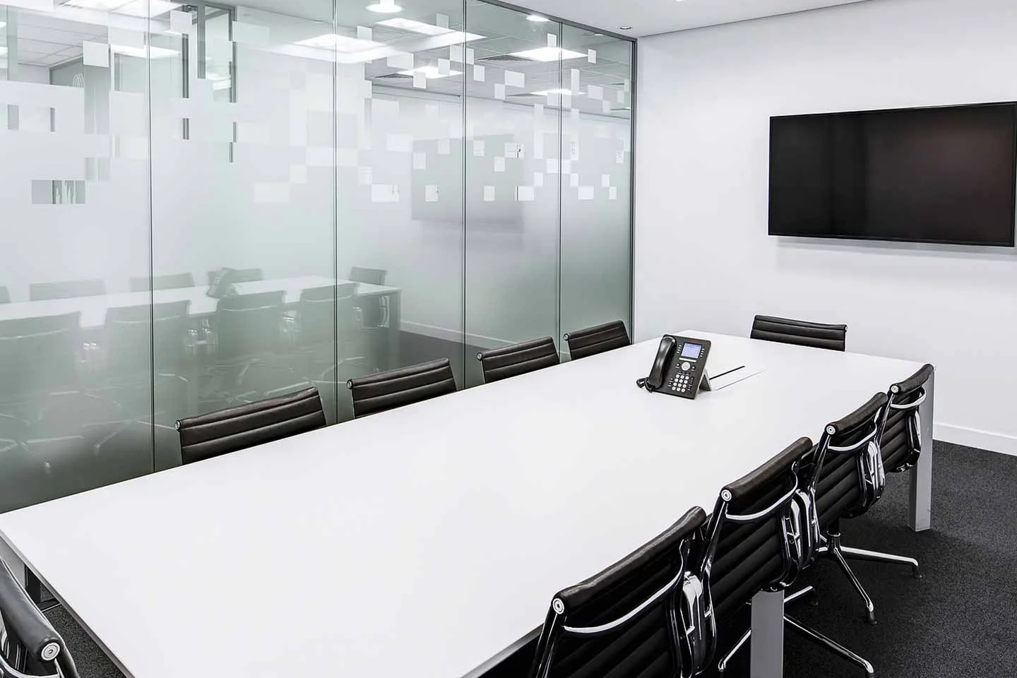 SMART BUILDINGS & HOTELS