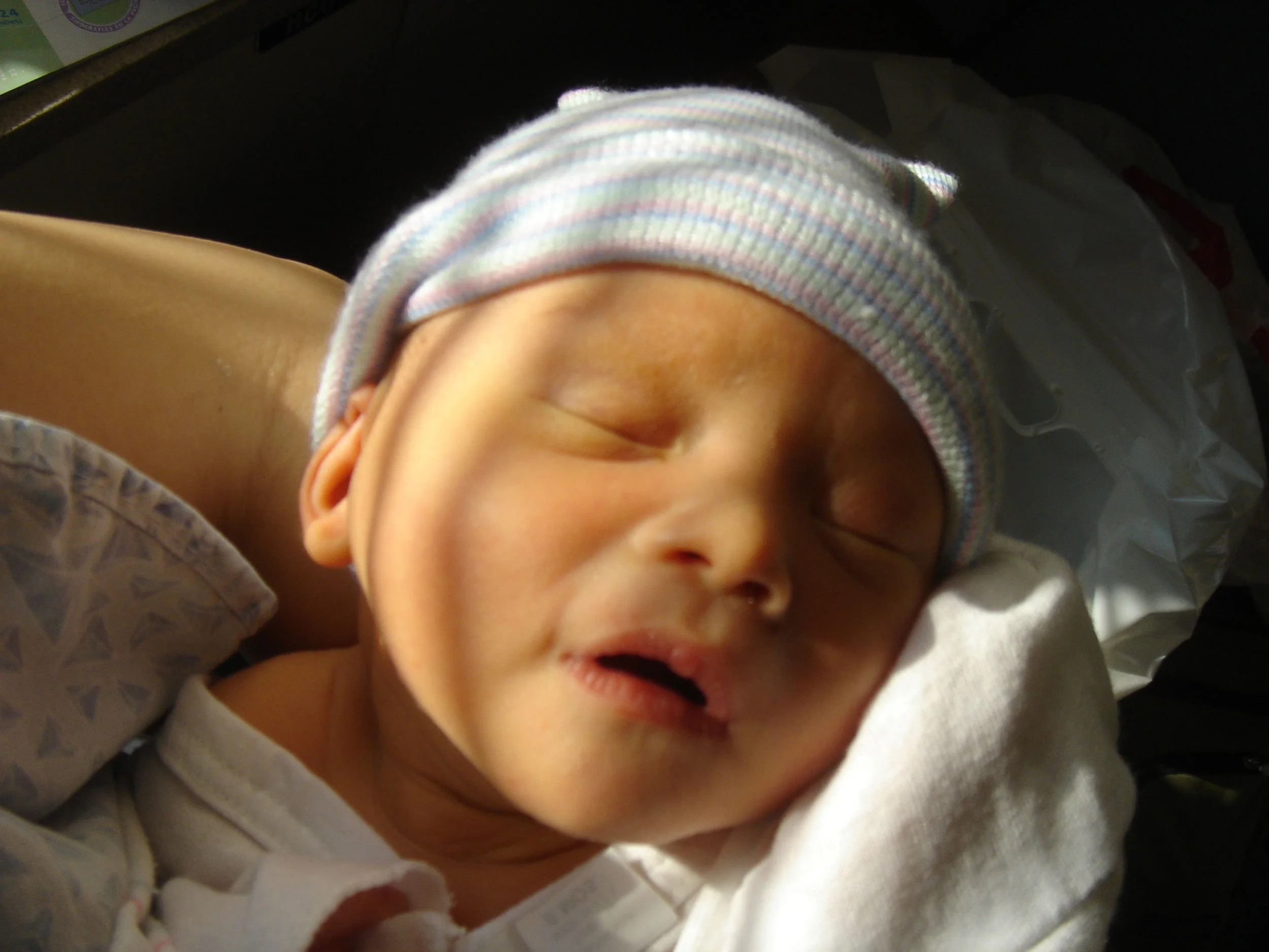 Website 2019_Gallery_Family_Baby KH2.JPG