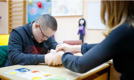 Professionelles Arbeiten zwischen Selbstbestimmung und Zwang