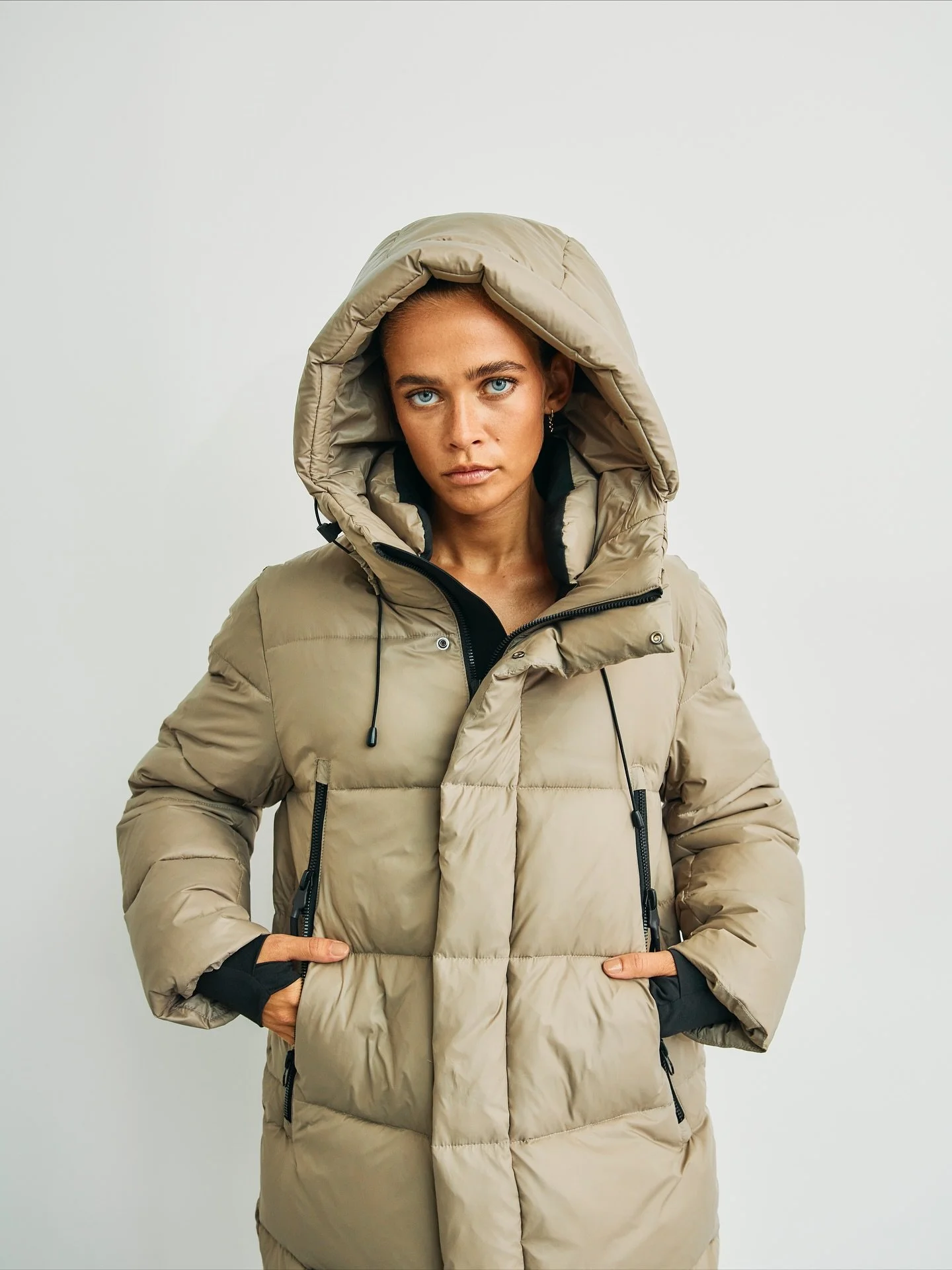 Built for autumn&rsquo;s chill &mdash; Abby &frac34;-length down jacket blends sleek style with serious warmth. elevate your cold-weather game 🍁
