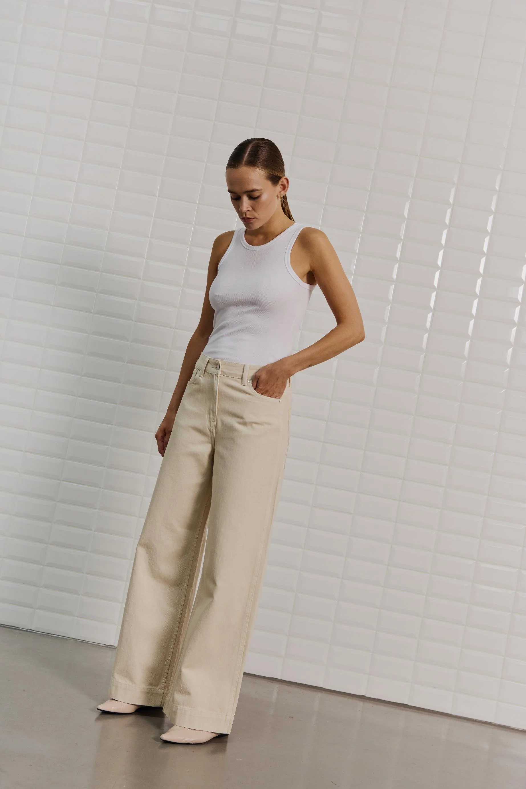 WBLANTONIA_WIDE_PANT_Silver_Lining10.jpg