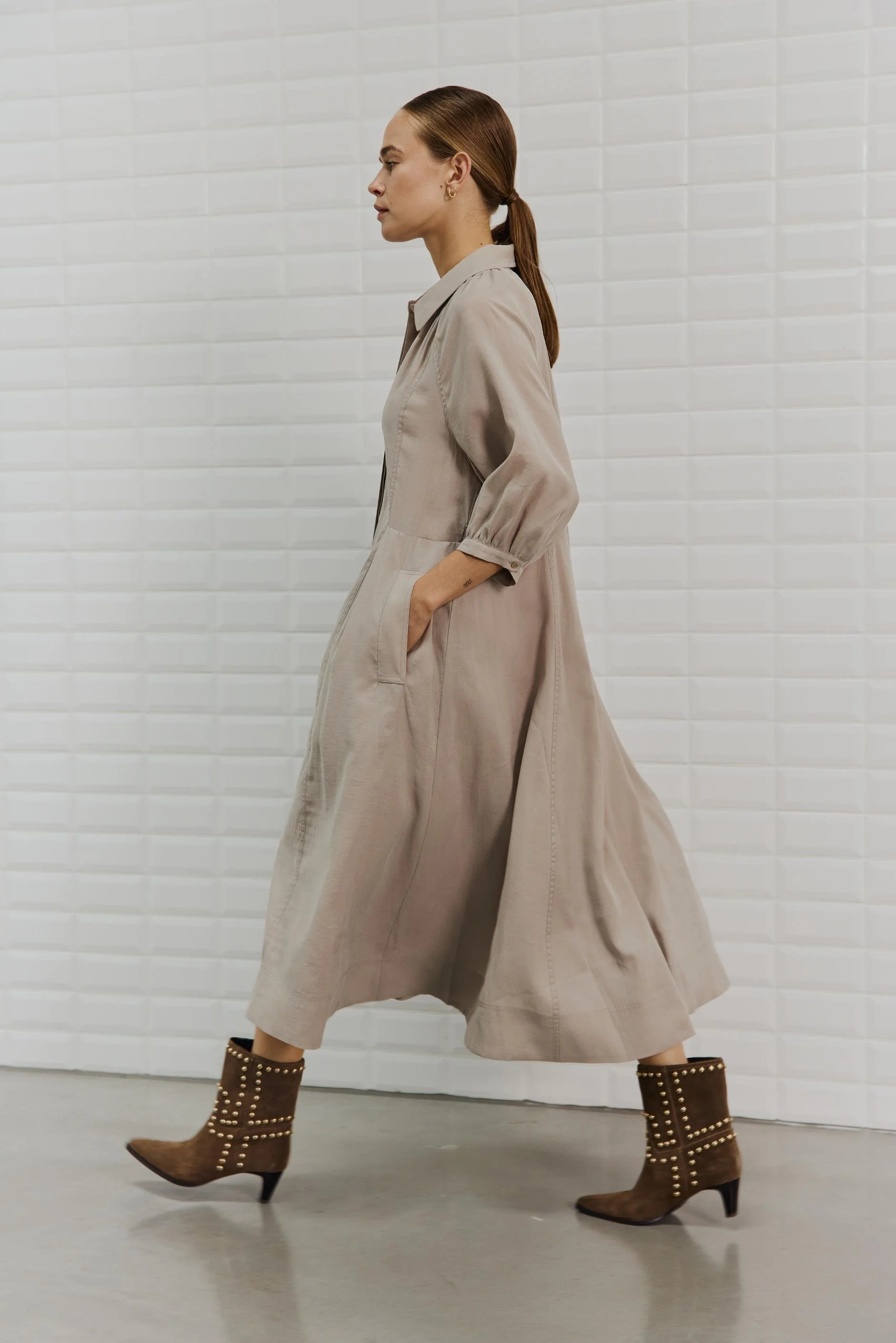WBLMARLEEN_MAXI_DRESS_Grey_Sand19.jpg