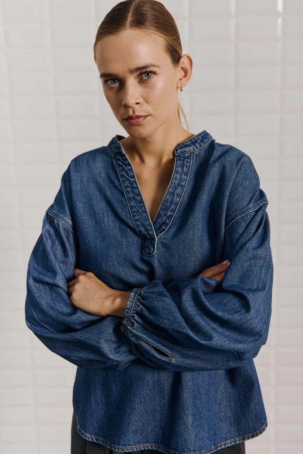 WBLPENELOPE_DENIM_TUNIC_SHIRT_Indigo_Dawn1.jpg