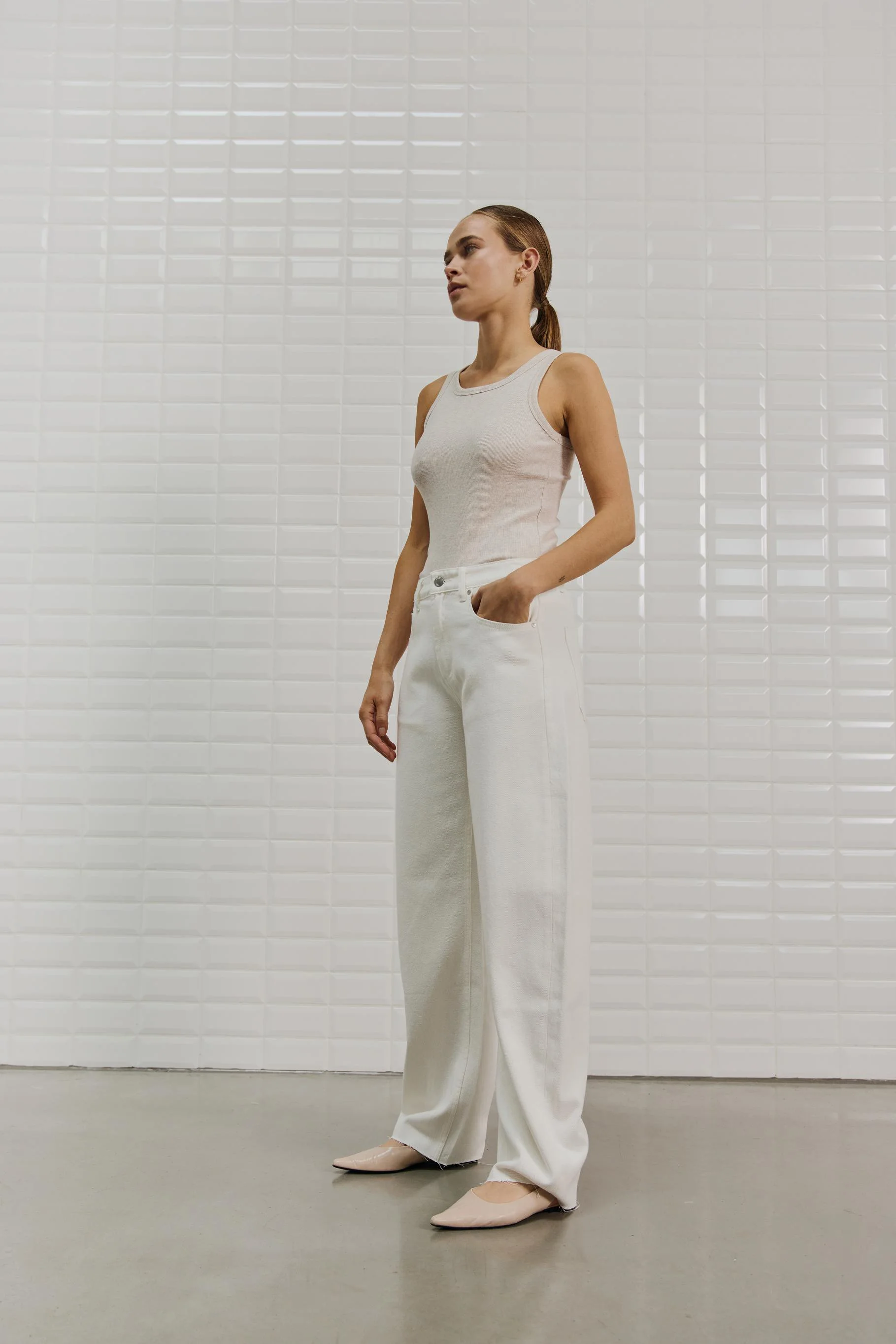 WBLPEYTON_GALA_MW_BARREL_PANT_White8.jpg