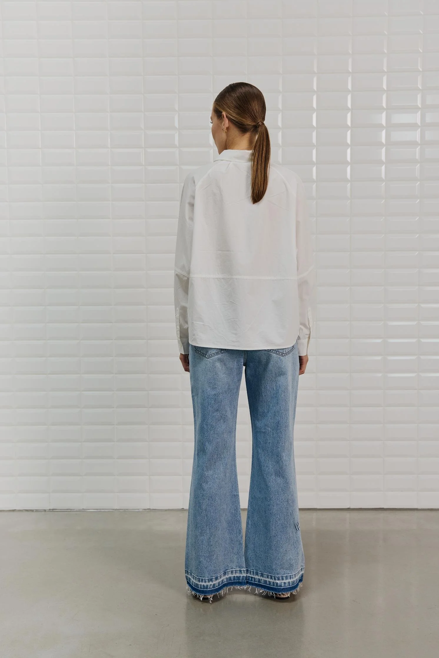 WBLREBECCA LS SHIRT_White4.jpg