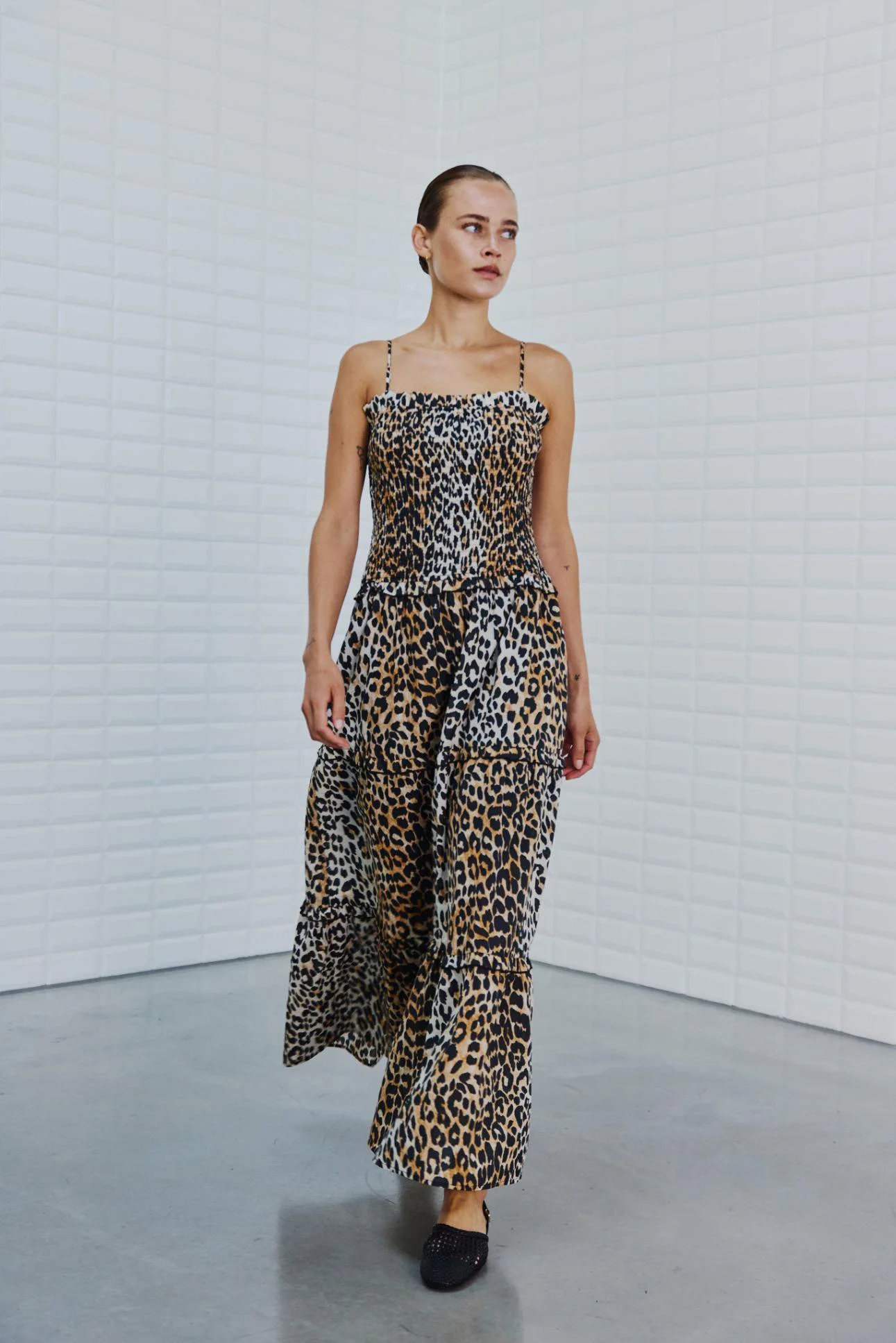 WBLAMINA_MAXI_DRESS_Leo_Print1.jpg