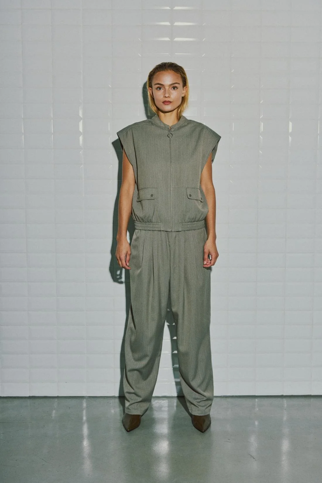 WBLANNA STRIPE WAISTCOAT_Light_Falcon_Pinstripe2.jpg