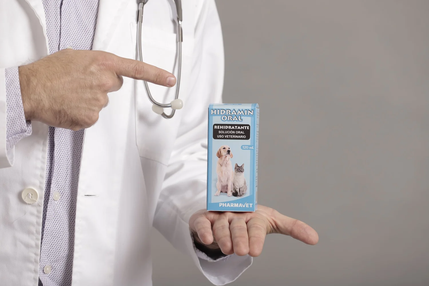 Hidramin Oral — Pharmavet Laboratorios