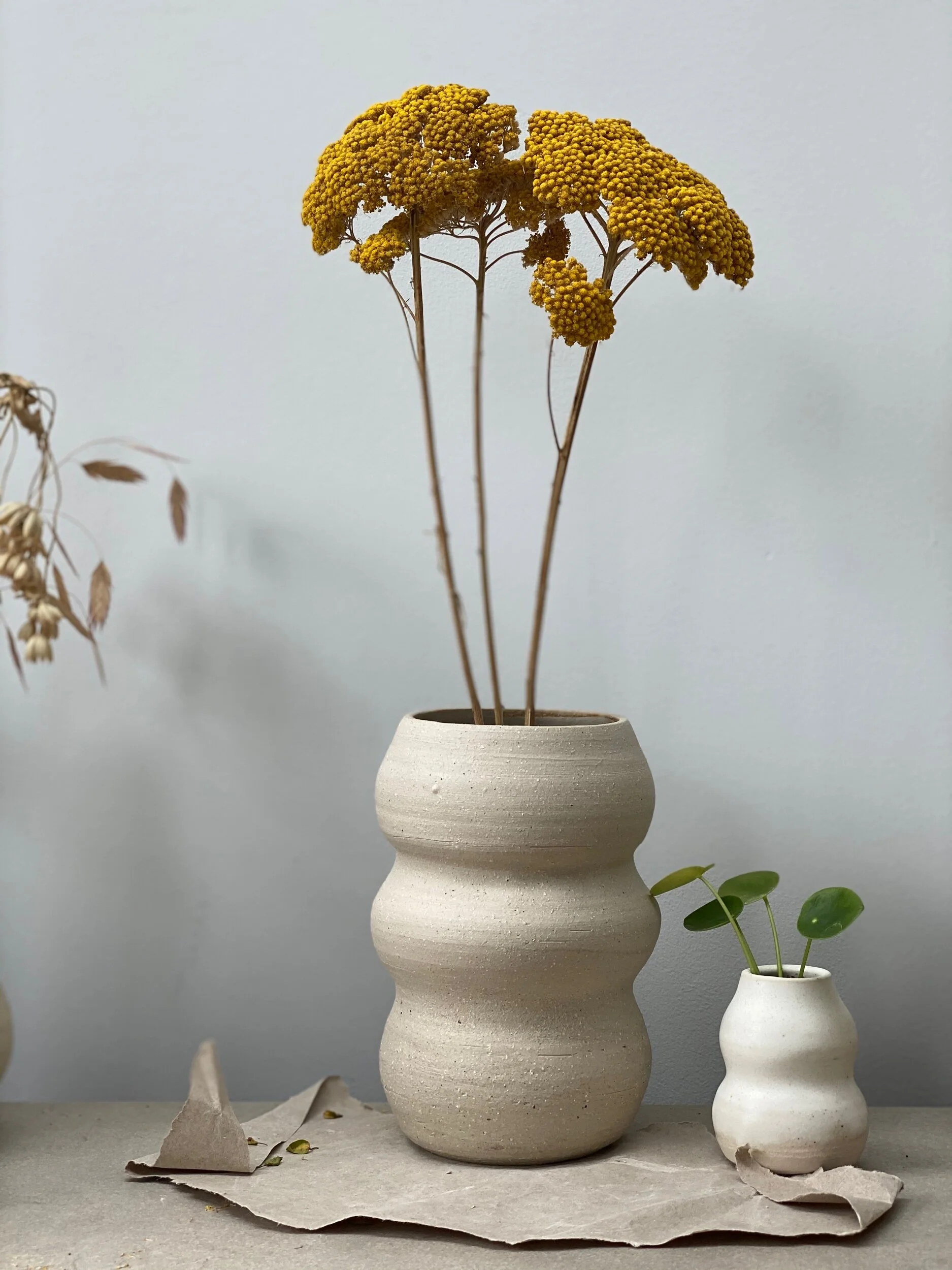 hella curves vase ceramics tableware handmade interiors