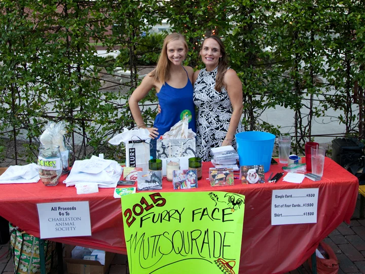 Furry Face Muttsquerade!