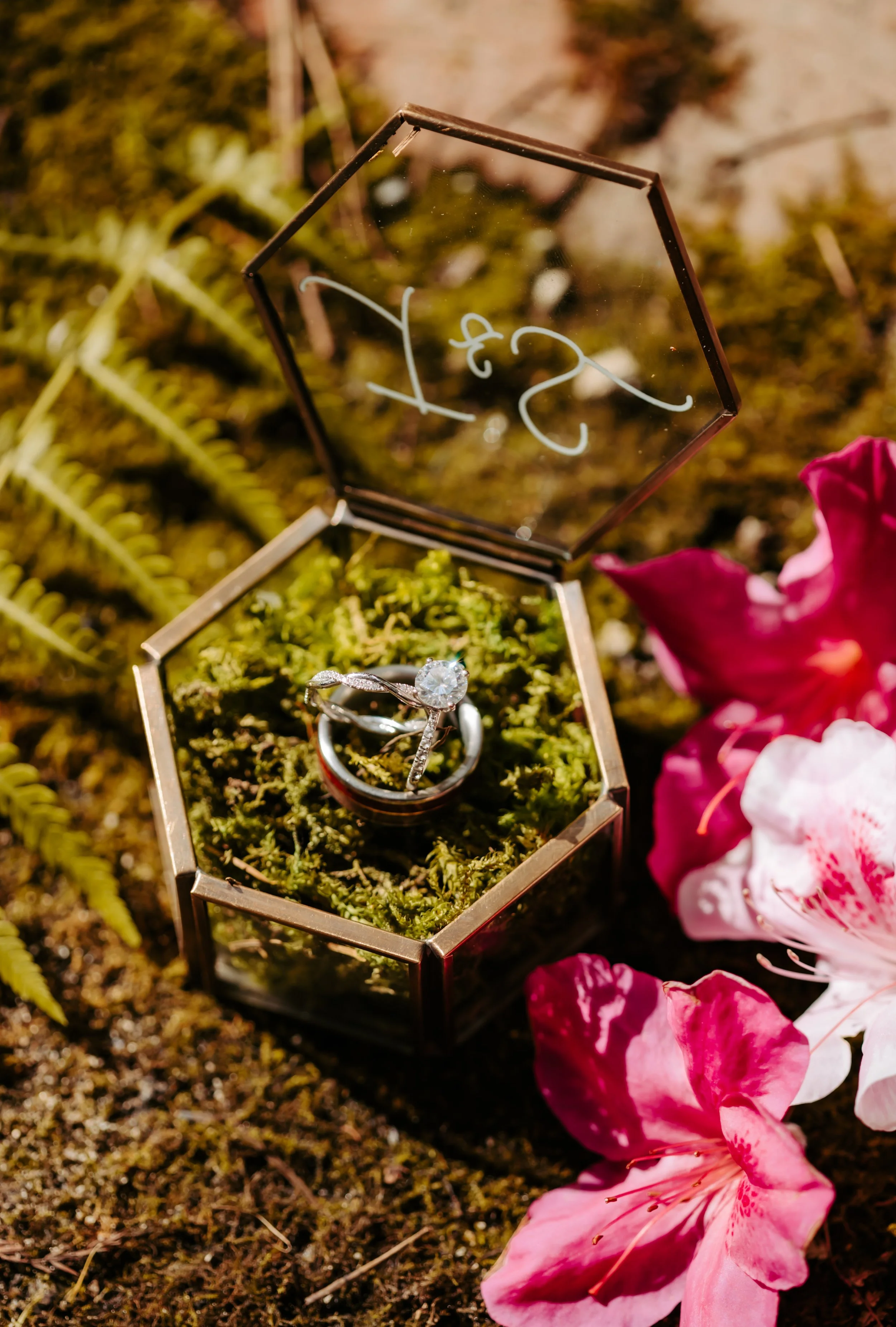 How to Plan the Perfect Spring Engagement Photography Session