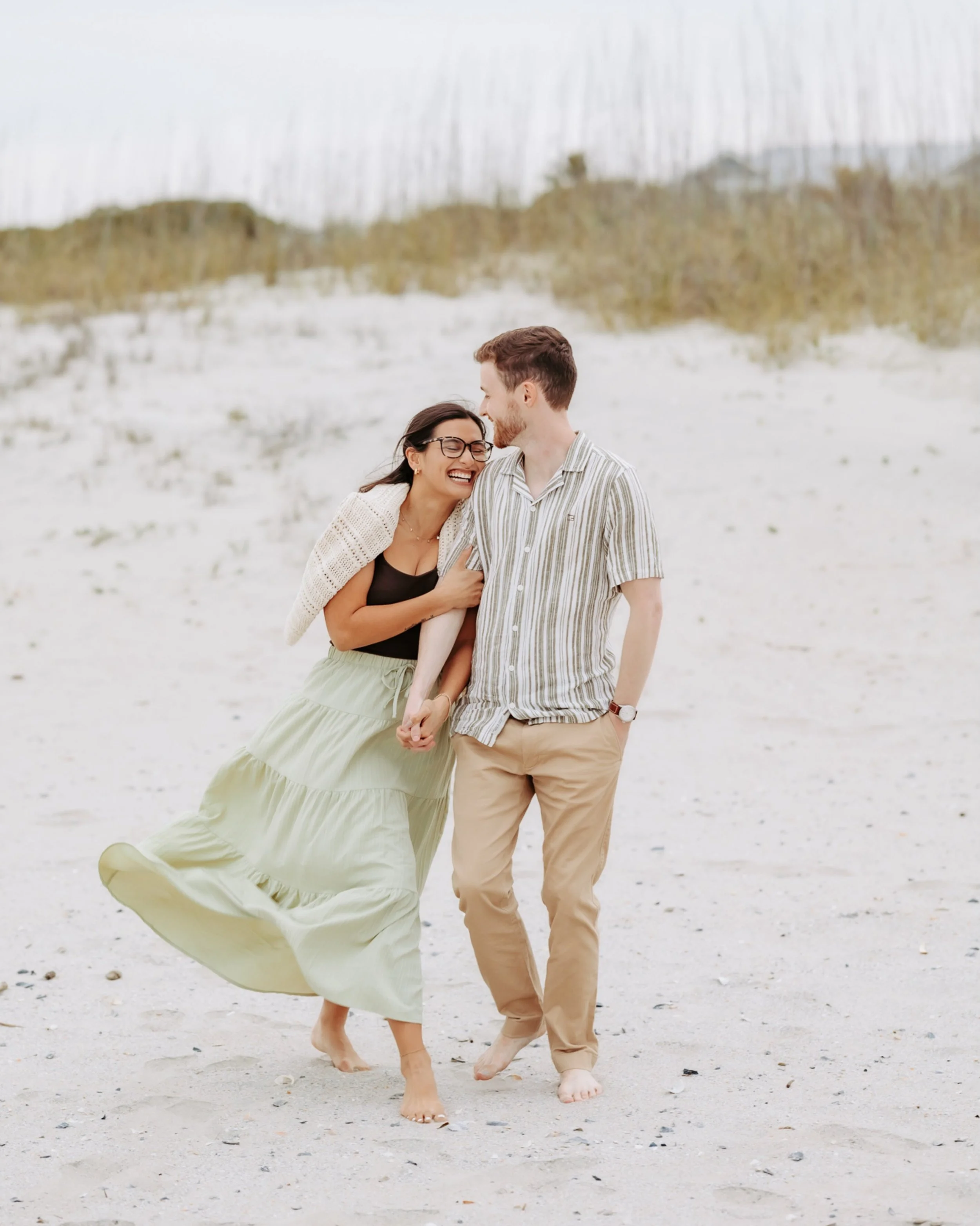 Will and Cayla are engaged! Such a fun session with these two 💚🤎☁️💍🏝️