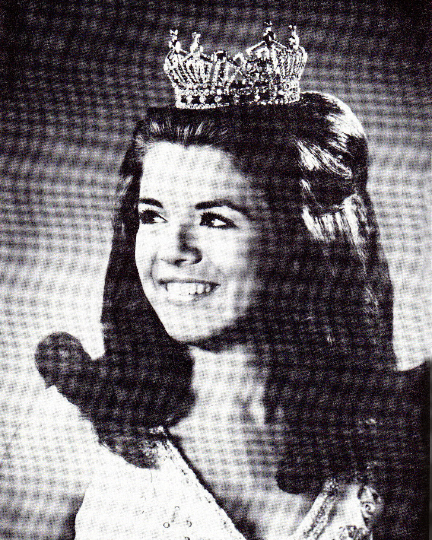 1972 Lynette Koper