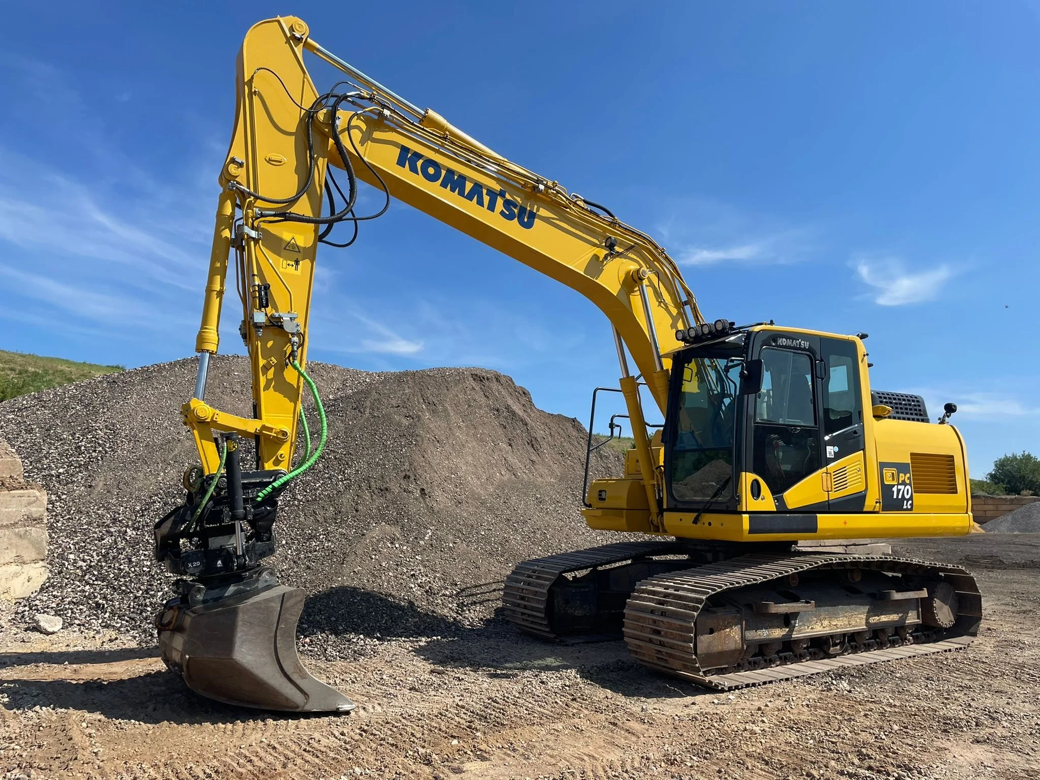 PC170LC-11 *SOLD* — MC Machinery