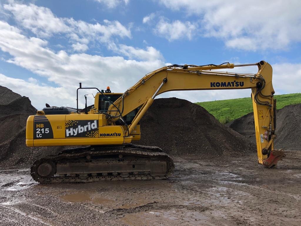 HB215LC-1 * SOLD* — MC Machinery