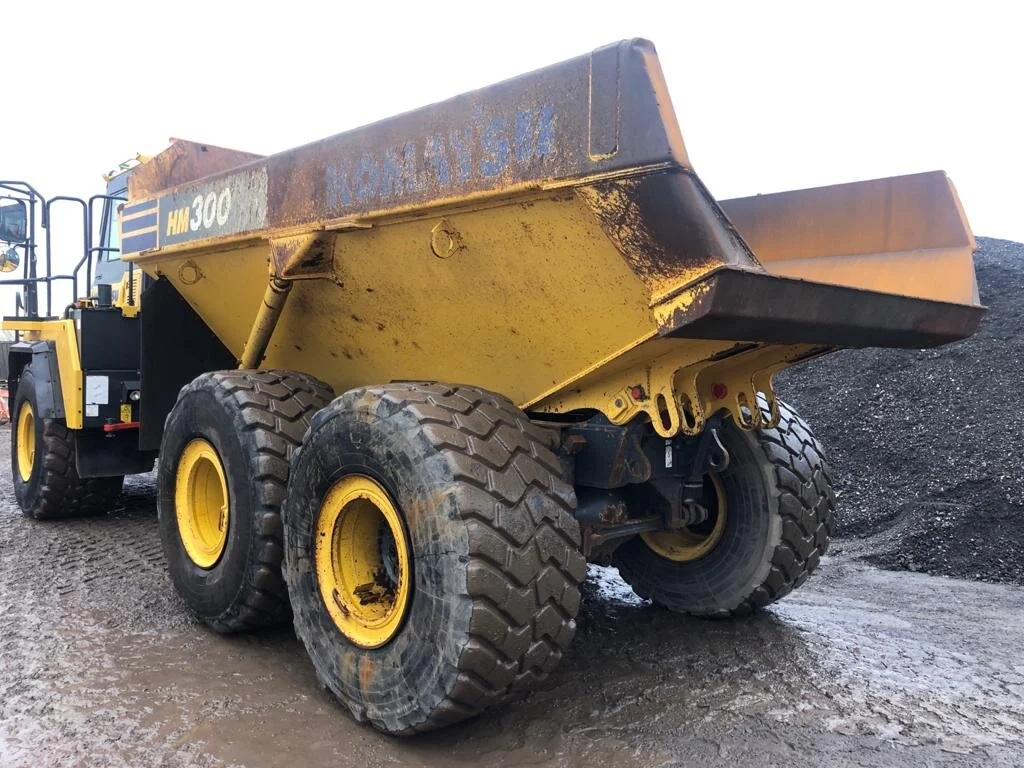 2017 HM300-3 *SOLD*M — MC Machinery