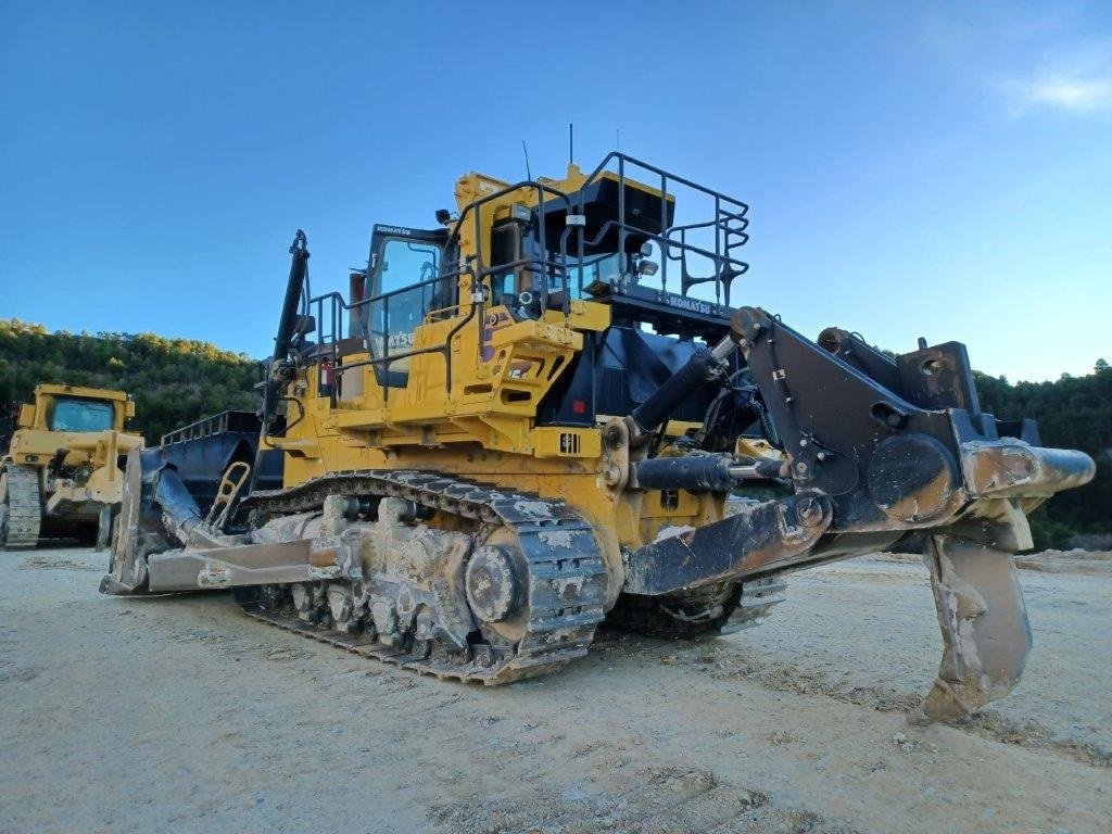 D375A-8 *SOLD* — MC Machinery
