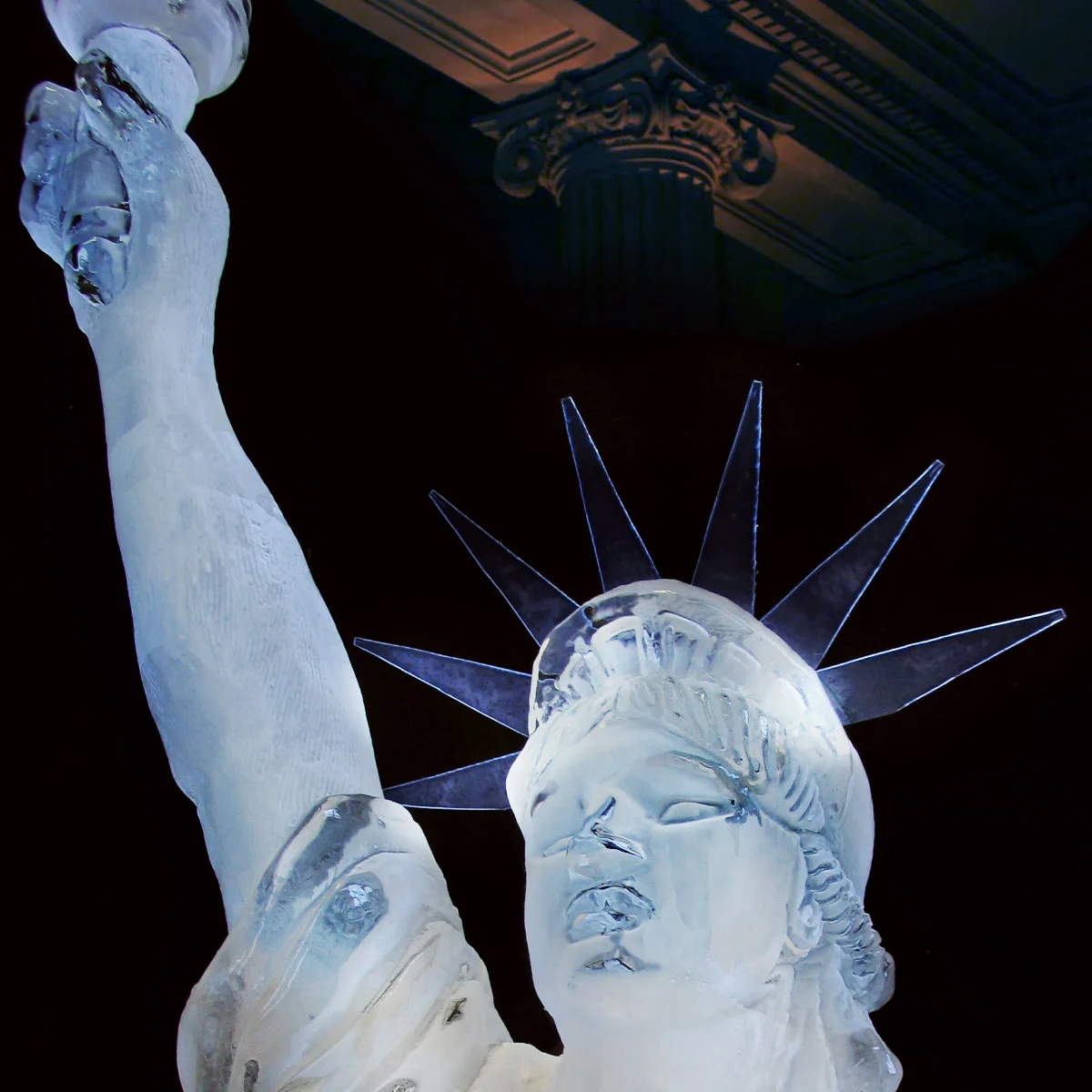 <p><strong>MITZVAHS</strong><i>View</i></p>