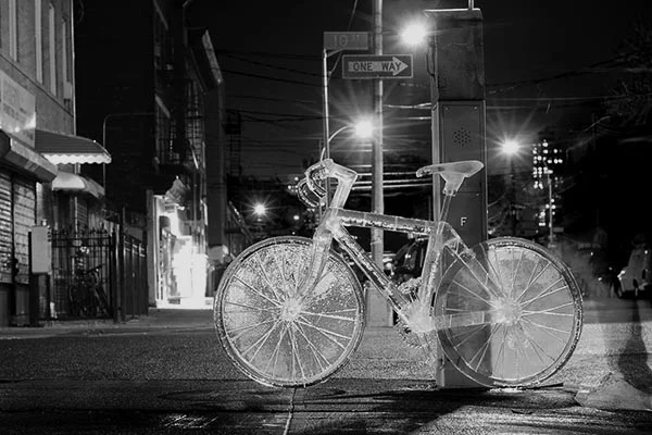 <p><strong>ART</strong><i>View</i></p>