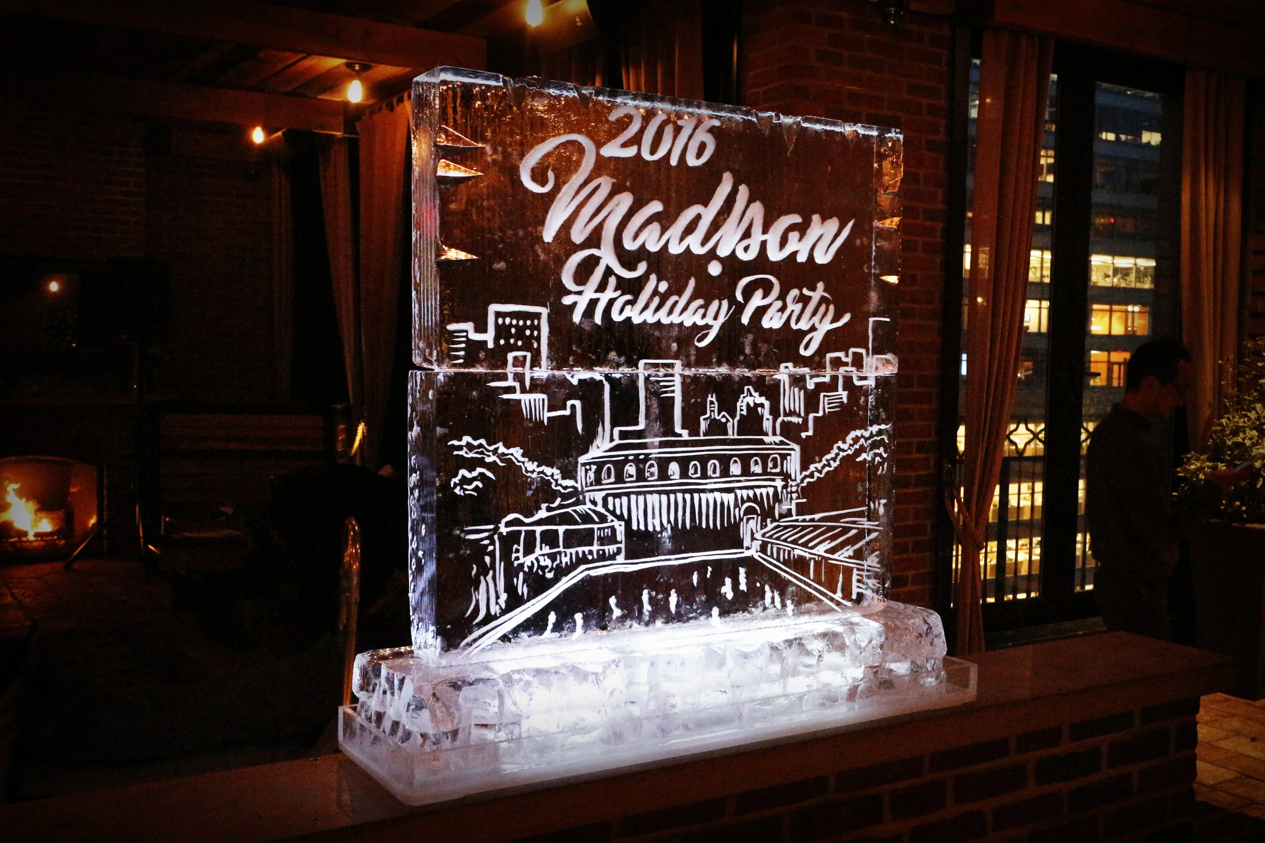 Snowfill Logo Tableau