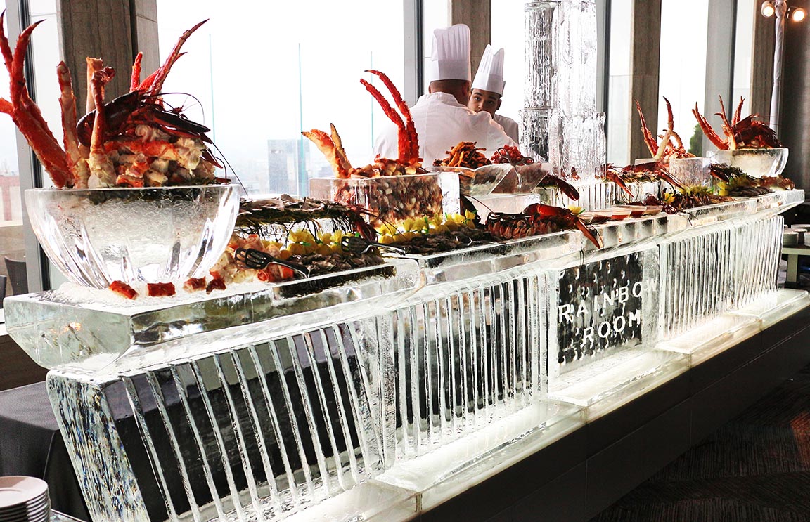 Ice Bar with Raw Bar Top