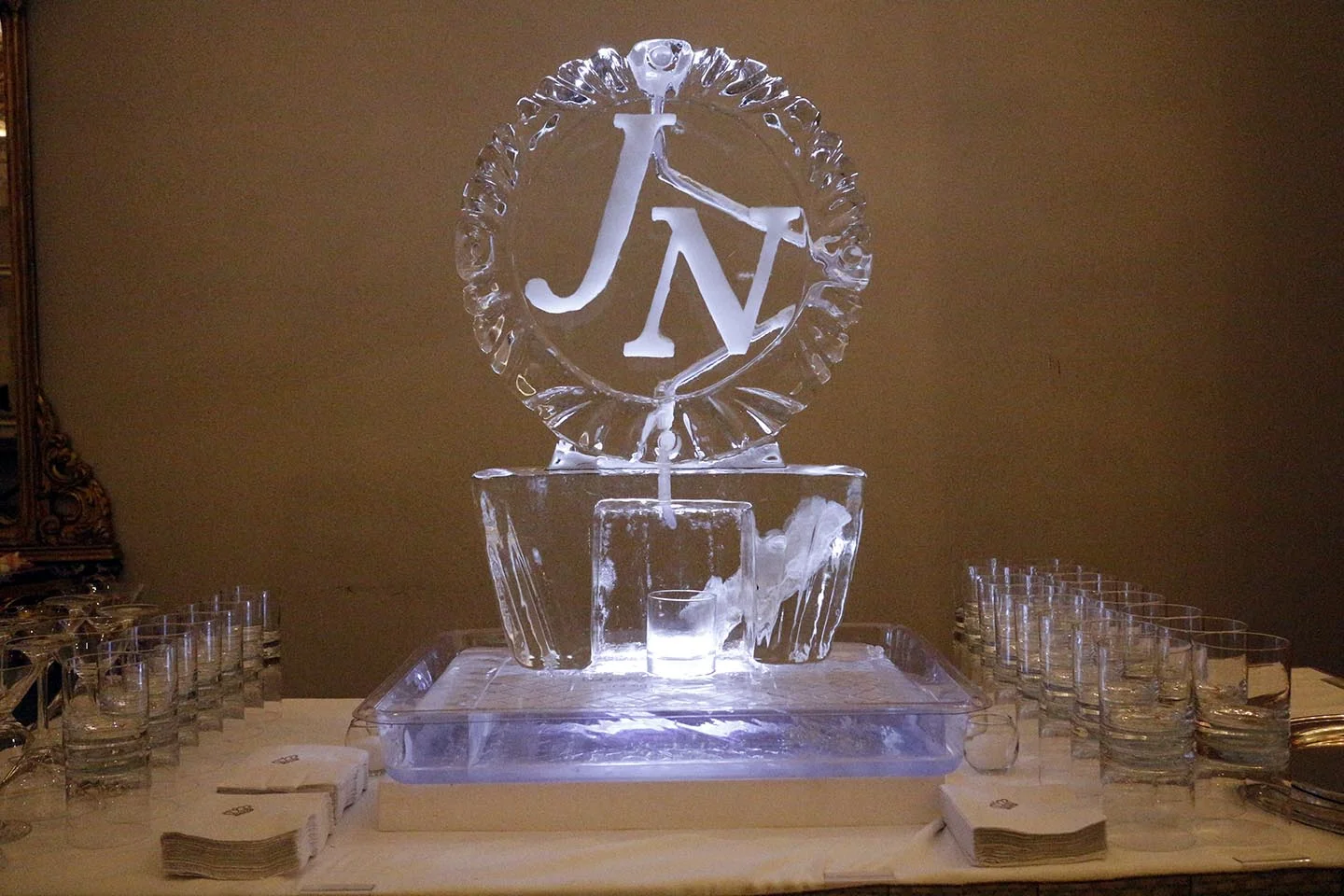 Monogram Medallion Luge
