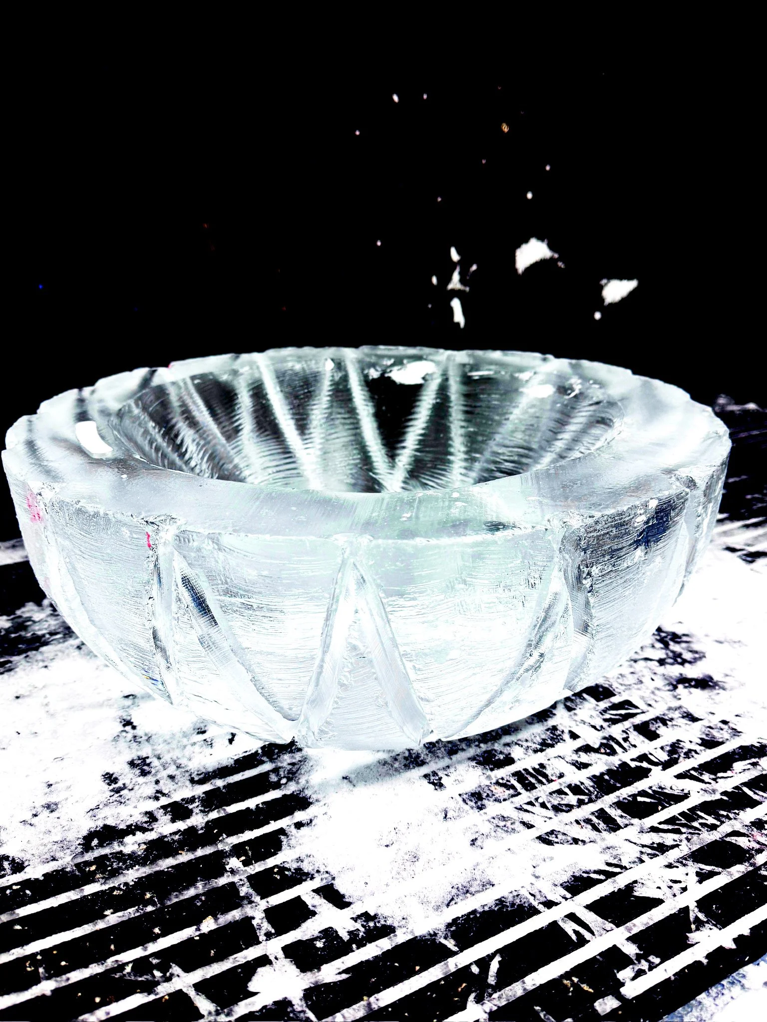 Ice-bowl-w-pattern.jpg