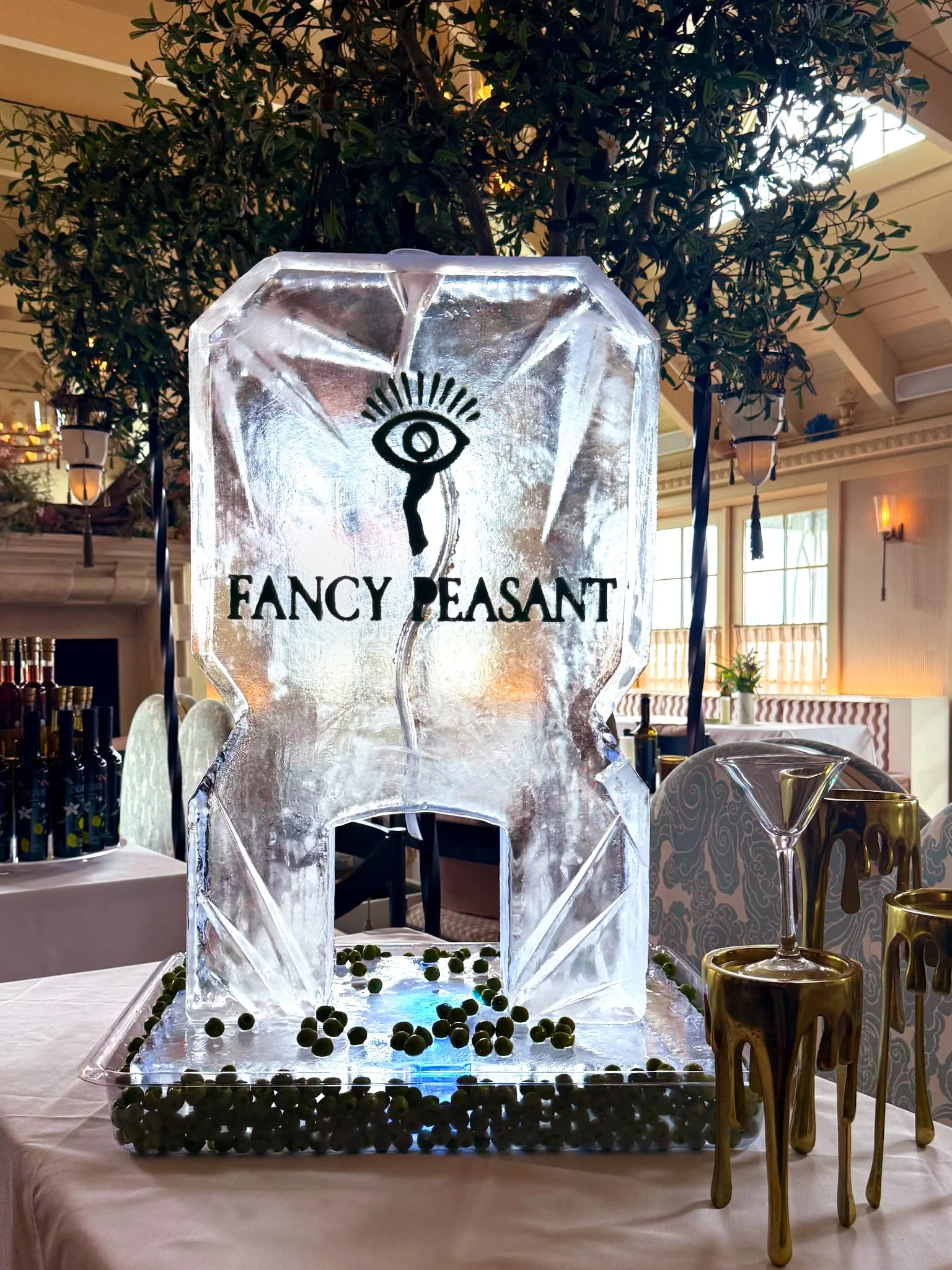 073026-fancy-peasant-logo-plaque-luge.jpg