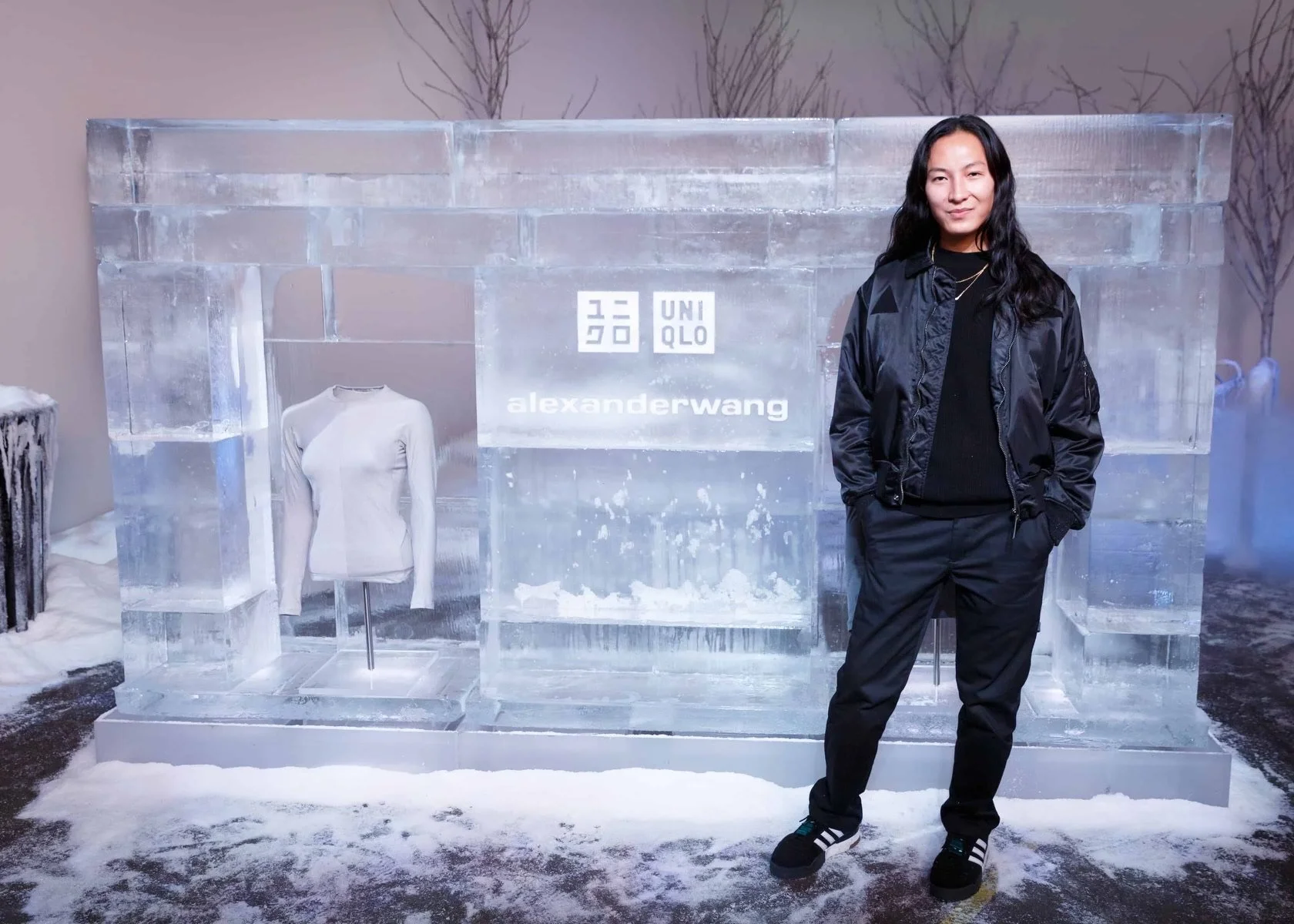 181023-Alexander-Wang-Uniqlo-ice-wall-logo-installation-1.jpeg