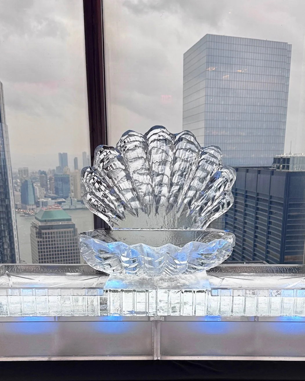 092626-Giant-clam-rawbar-chiller-base-60inw.jpg