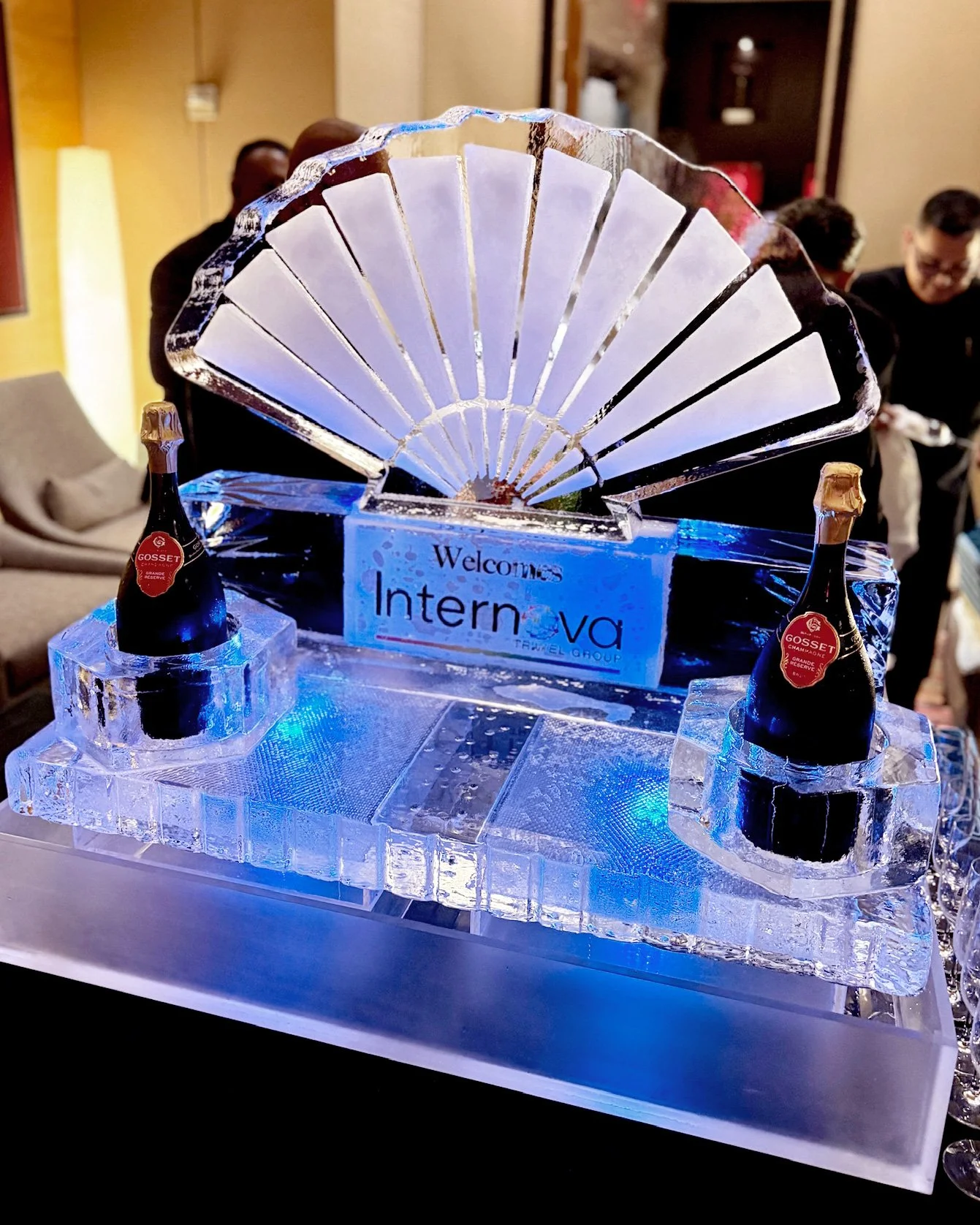 061125-mandarin-oriental-logo-bottle-display.jpg