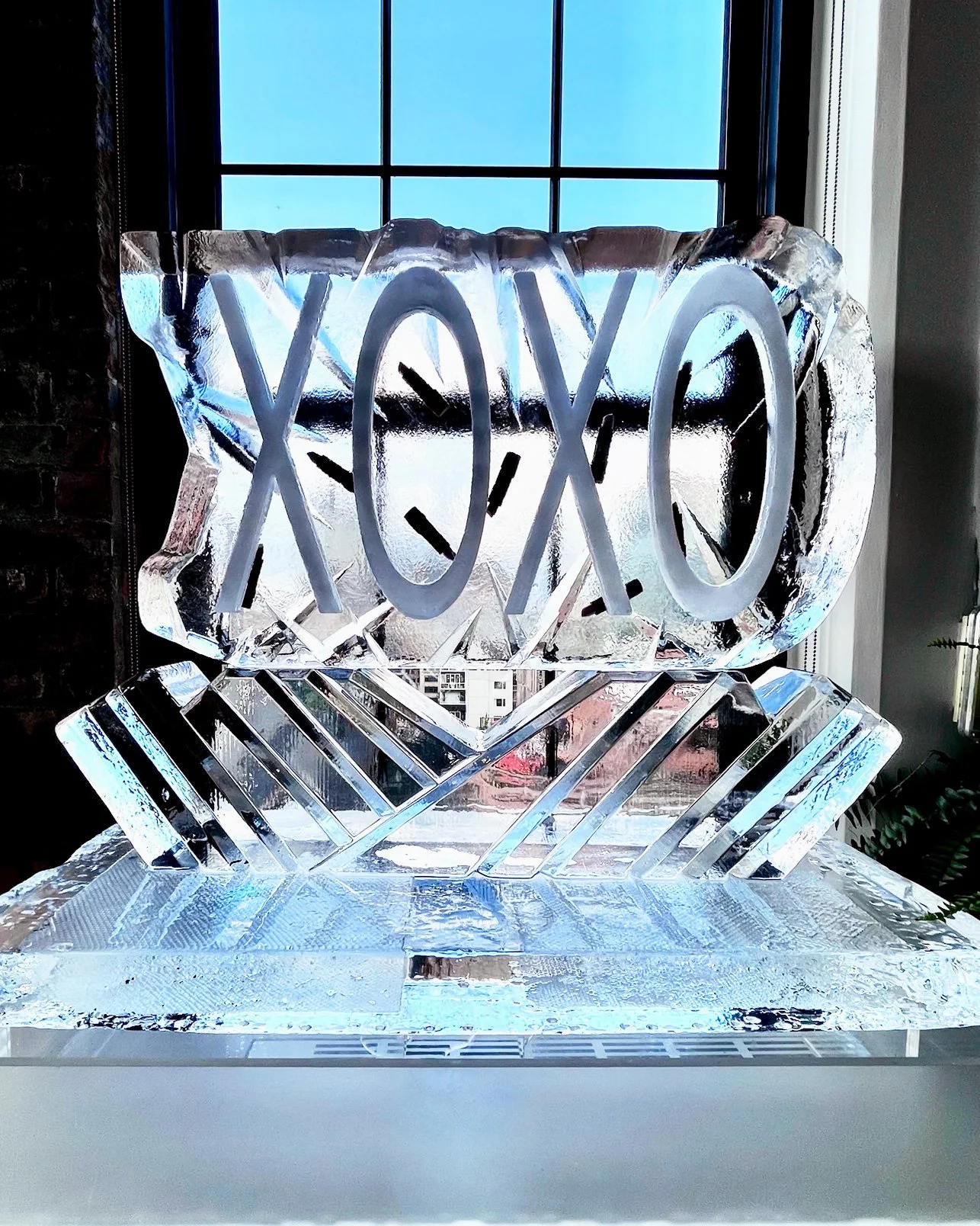 060725-xoxo-logo-items-frozen.jpg