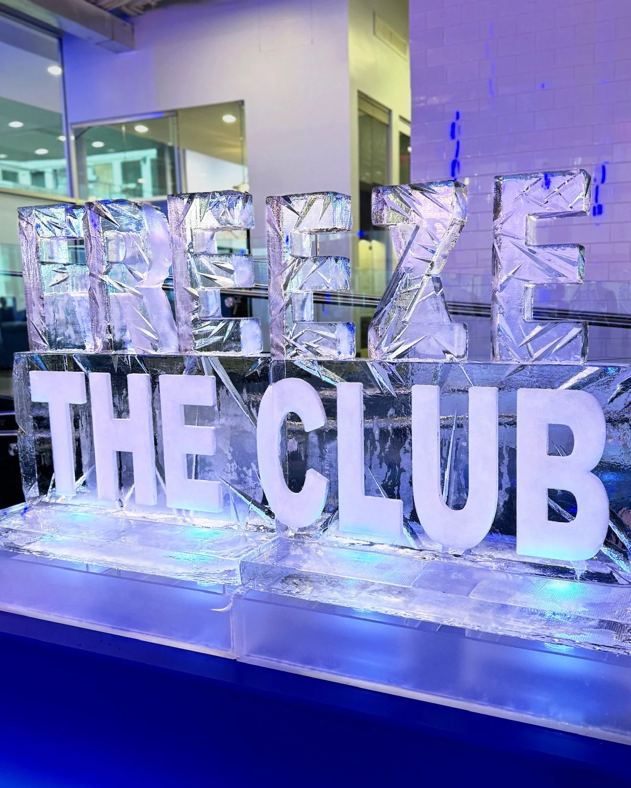 061725-3d-letters-freeze-the-club.jpg