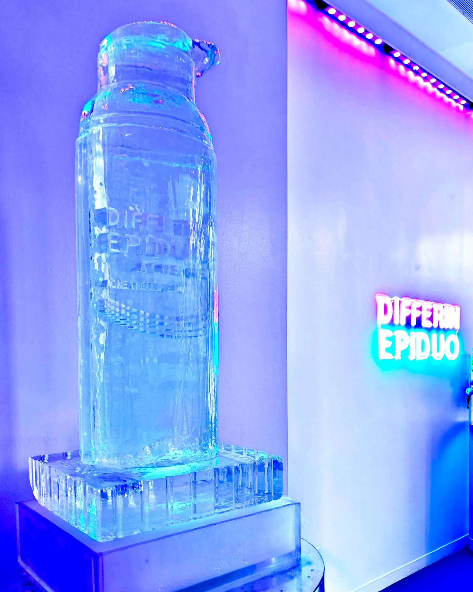 100126-bottle-replica-2.jpg