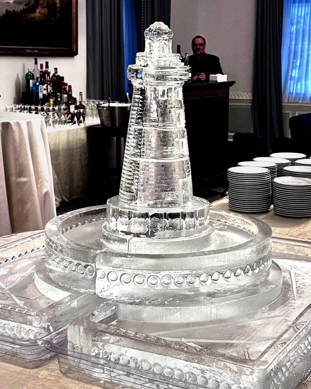 100226-3d-lighthouse-round-tier-rawbar-Union-club.jpg