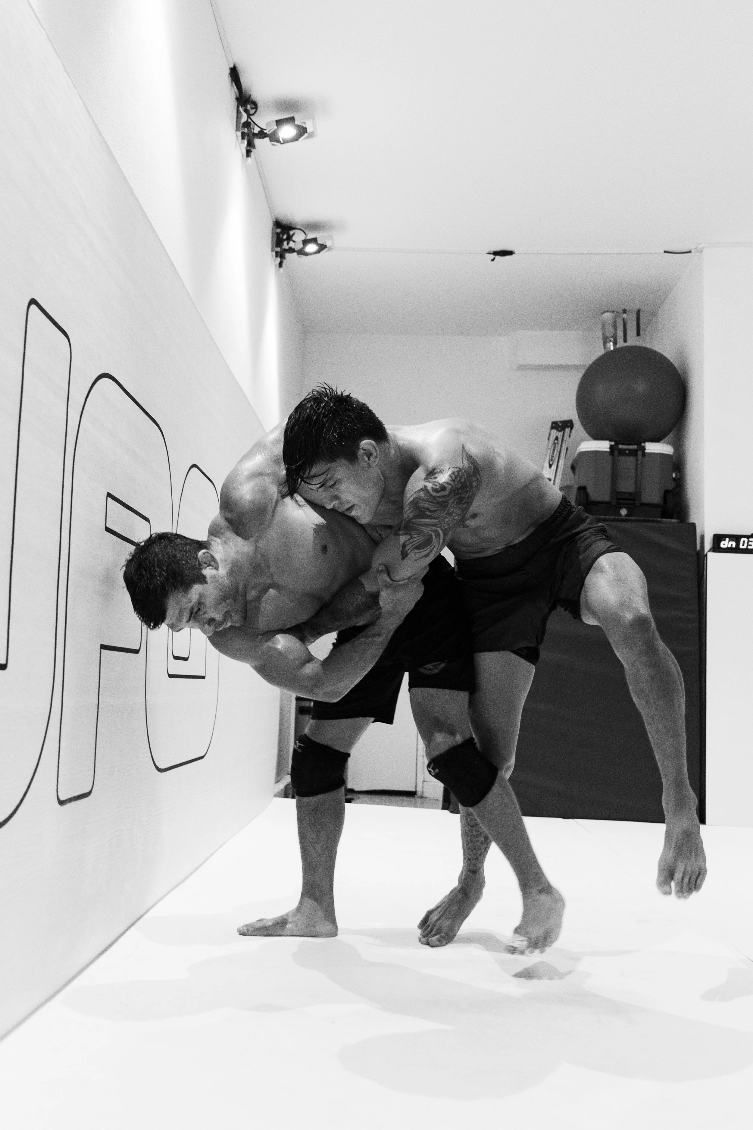  Justin Flores captured training with Jay-Jay Wilson at JFlo Academy. Carlsbad, CA. 2021. 