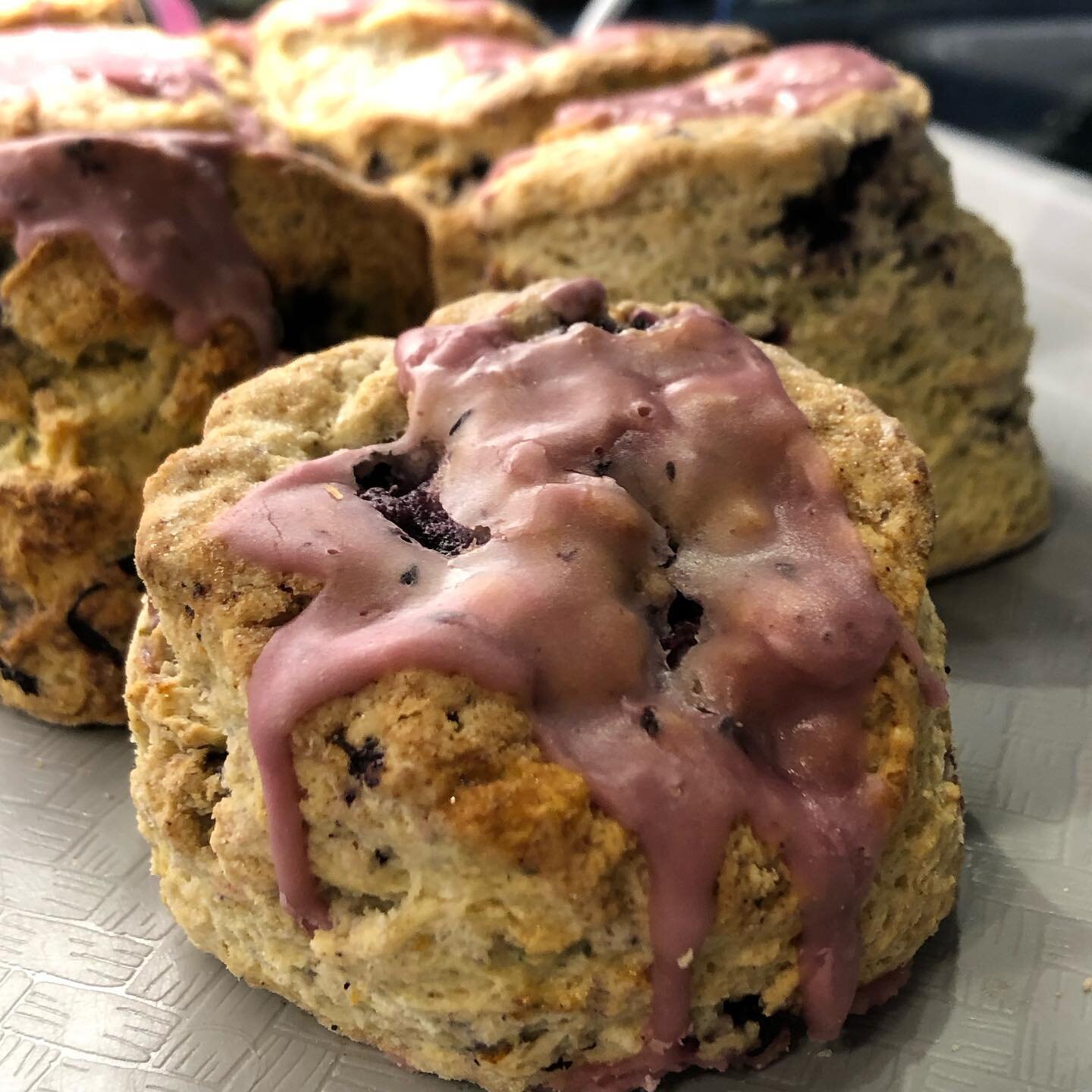 Scone alert! We currently have a ton of varieties of our delicious buttermilk scones: pictured is our Blueberry Orange, Chocolate Orange and Raspberry White Chocolate! 

We&rsquo;re open Wednesdays 10-5pm, and Thursdays through Saturdays 10-6pm! 

#r