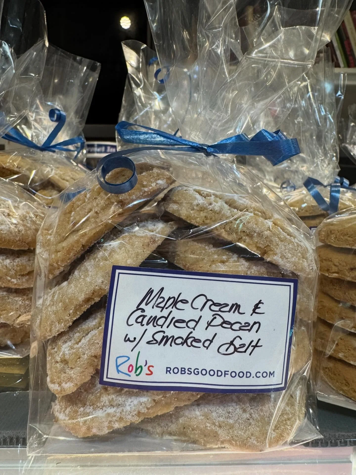 Happy shortbread season to all! Stop by Rob&rsquo;s Good Food today to peruse our delicious shortbread varieties: Our best-sellin Maple Cream &amp; Candied Pecan, Peanut Crunch w/ Chocolate, Cranberry &amp; White Chocolate, and classic Vanilla Bean -