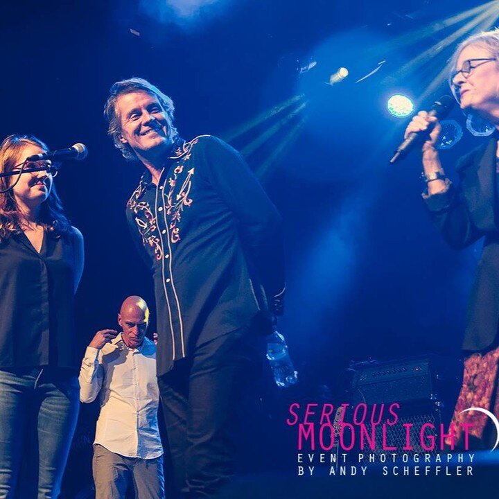 Wow...I just discovered this shot of Andy Scheffler's from John Mann's fundraiser in 2017. I'd never seen it. Oh, how we miss Johnny. That's my daughter Julia joining me on Flying along with Jim Cuddy of course. Such a brilliant shot Andy! #johnmann 