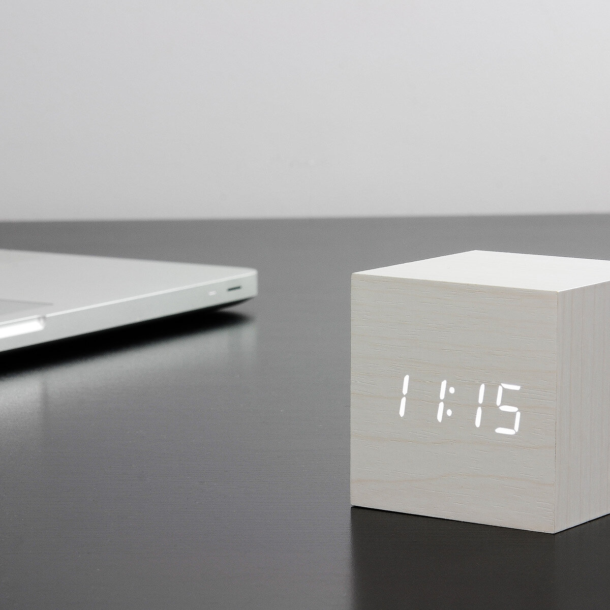 Gingko_Cube_Clock_web_06.jpg