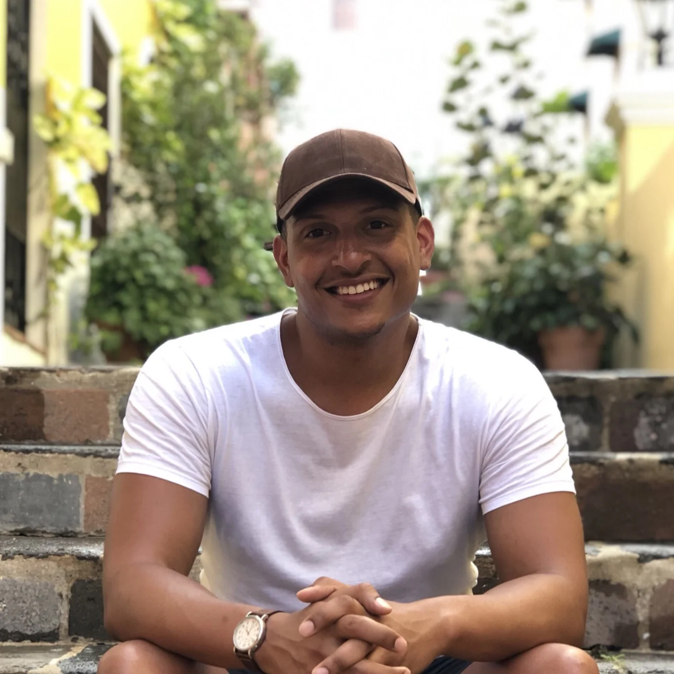 Terrence Lomax Brand and Vlog Marketing Strategist